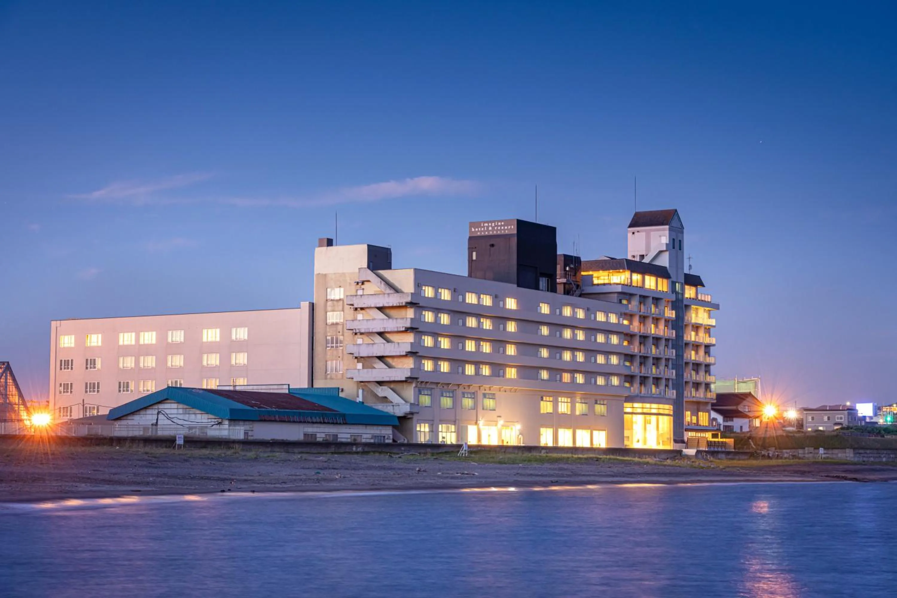 Property building in Imagine Hotel & Resort