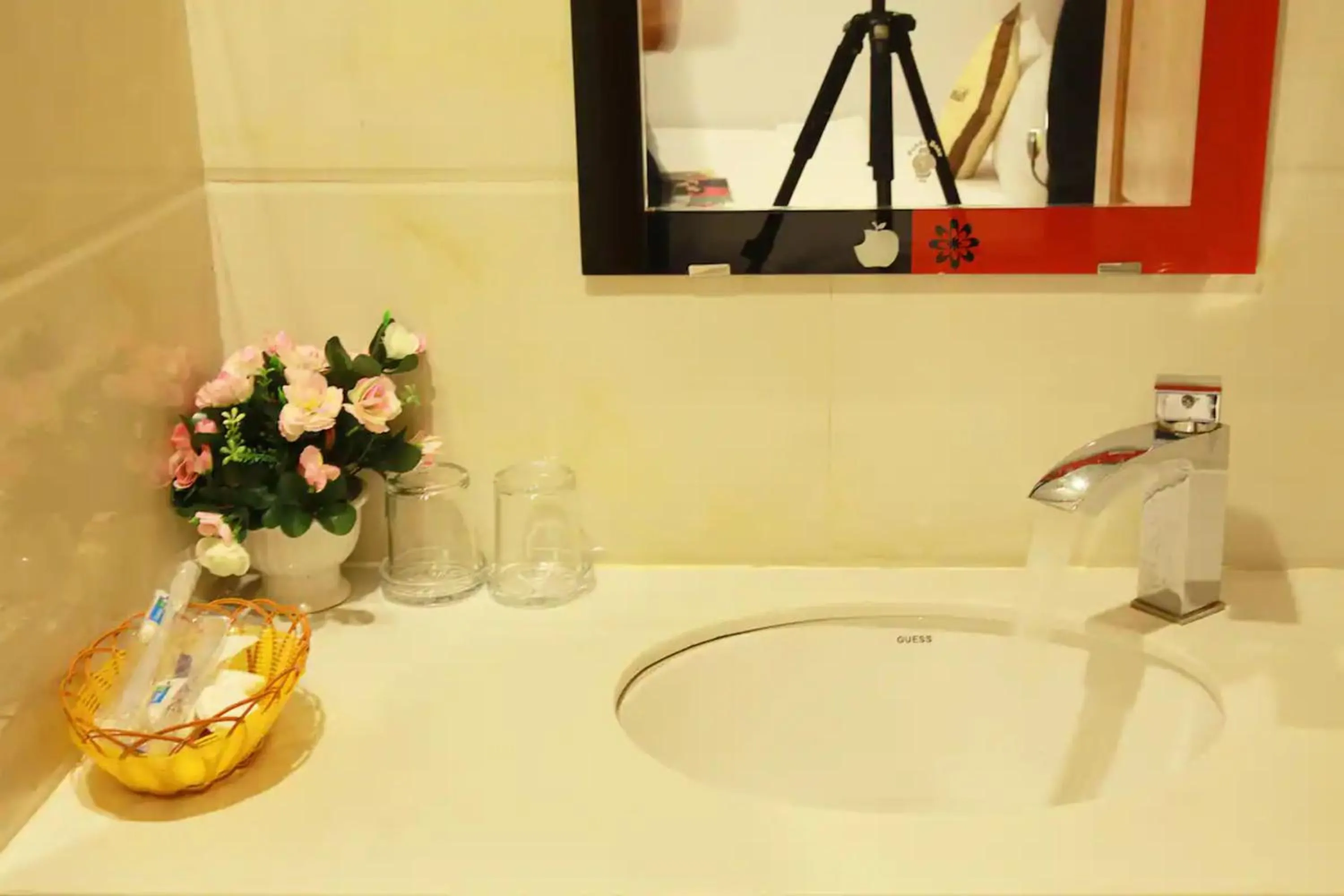 Bathroom in Valentine Hotel