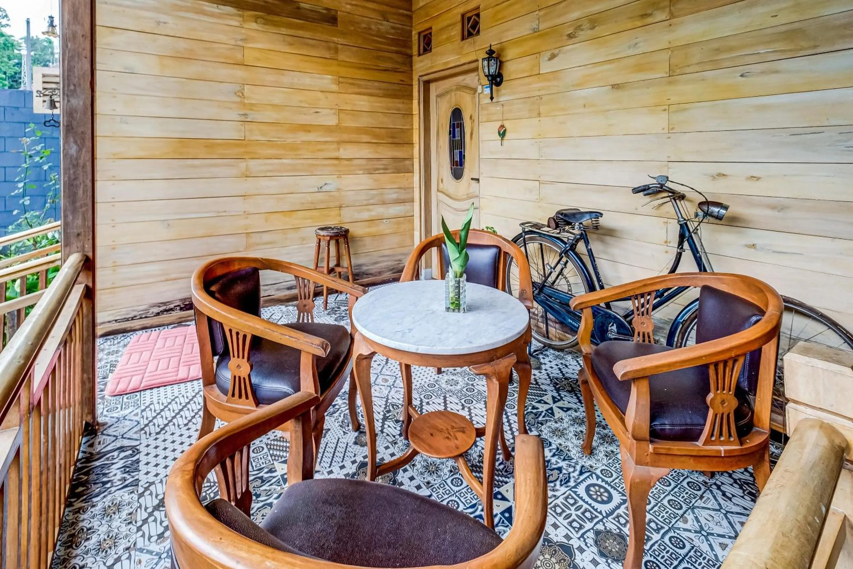 Lobby or reception in Hotel O Desa Wisata Santanamekar