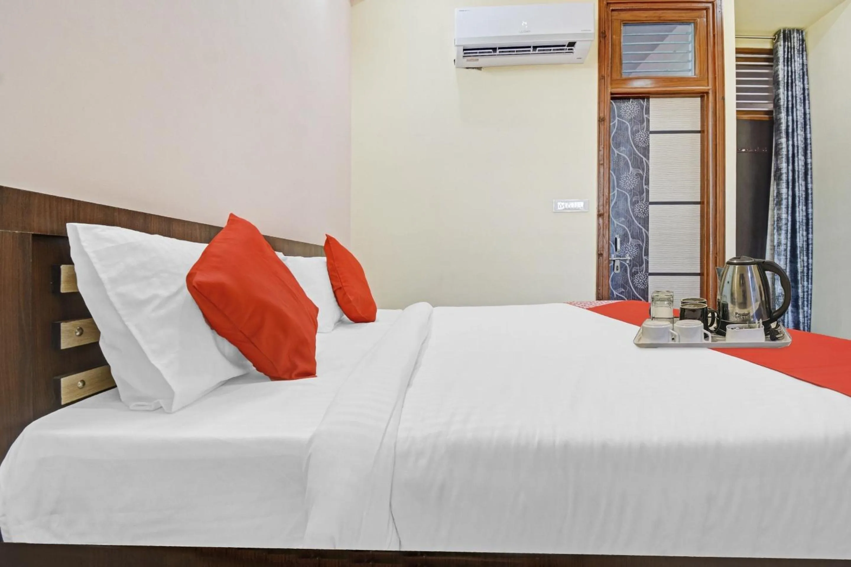 Bedroom, Bed in Hotel O Kalot