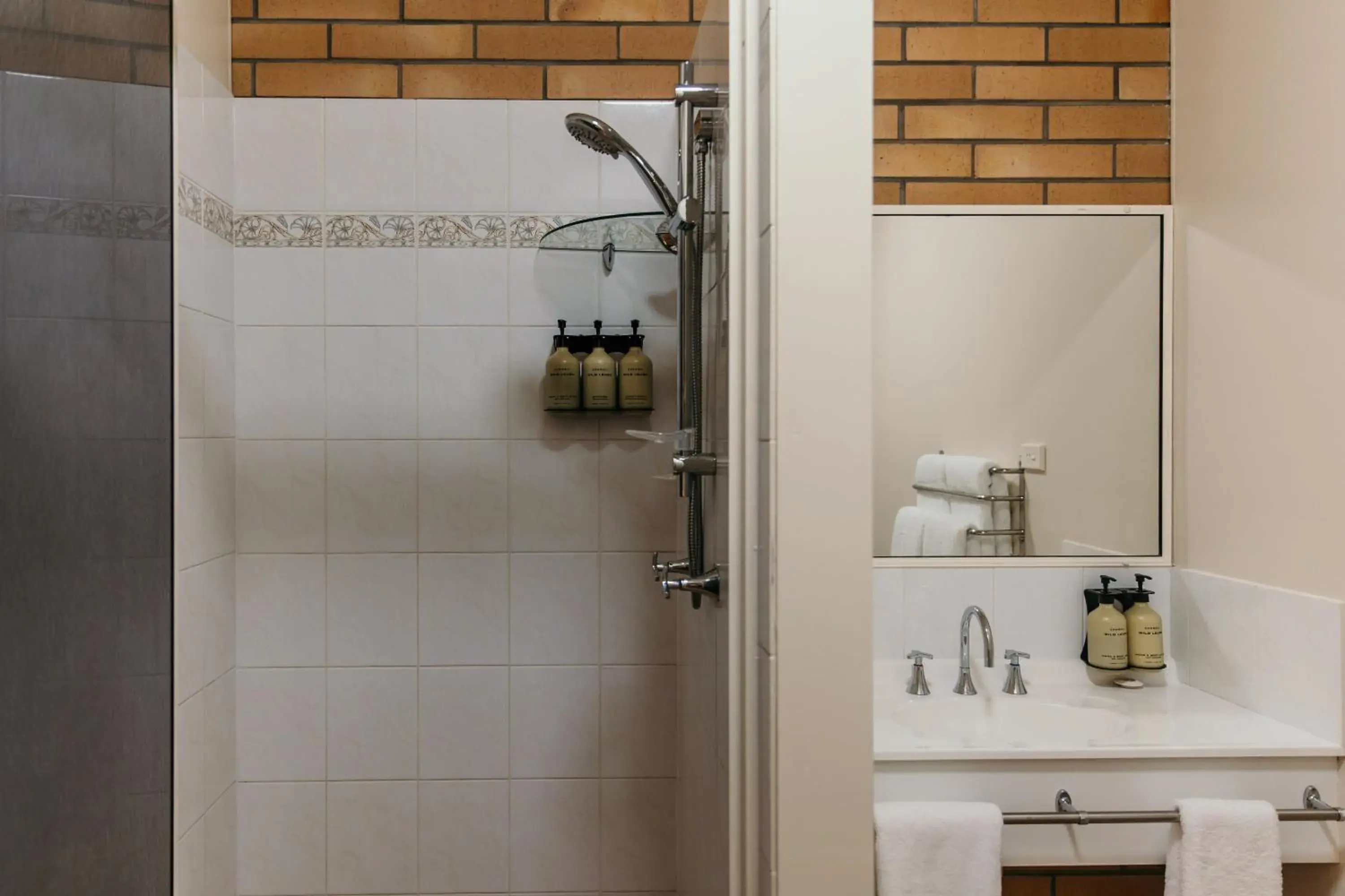 Family Twin (No Pets) in Oasis Motor Inn Blackall Family Twin (No Pets) in Oasis Motor Inn Blackall