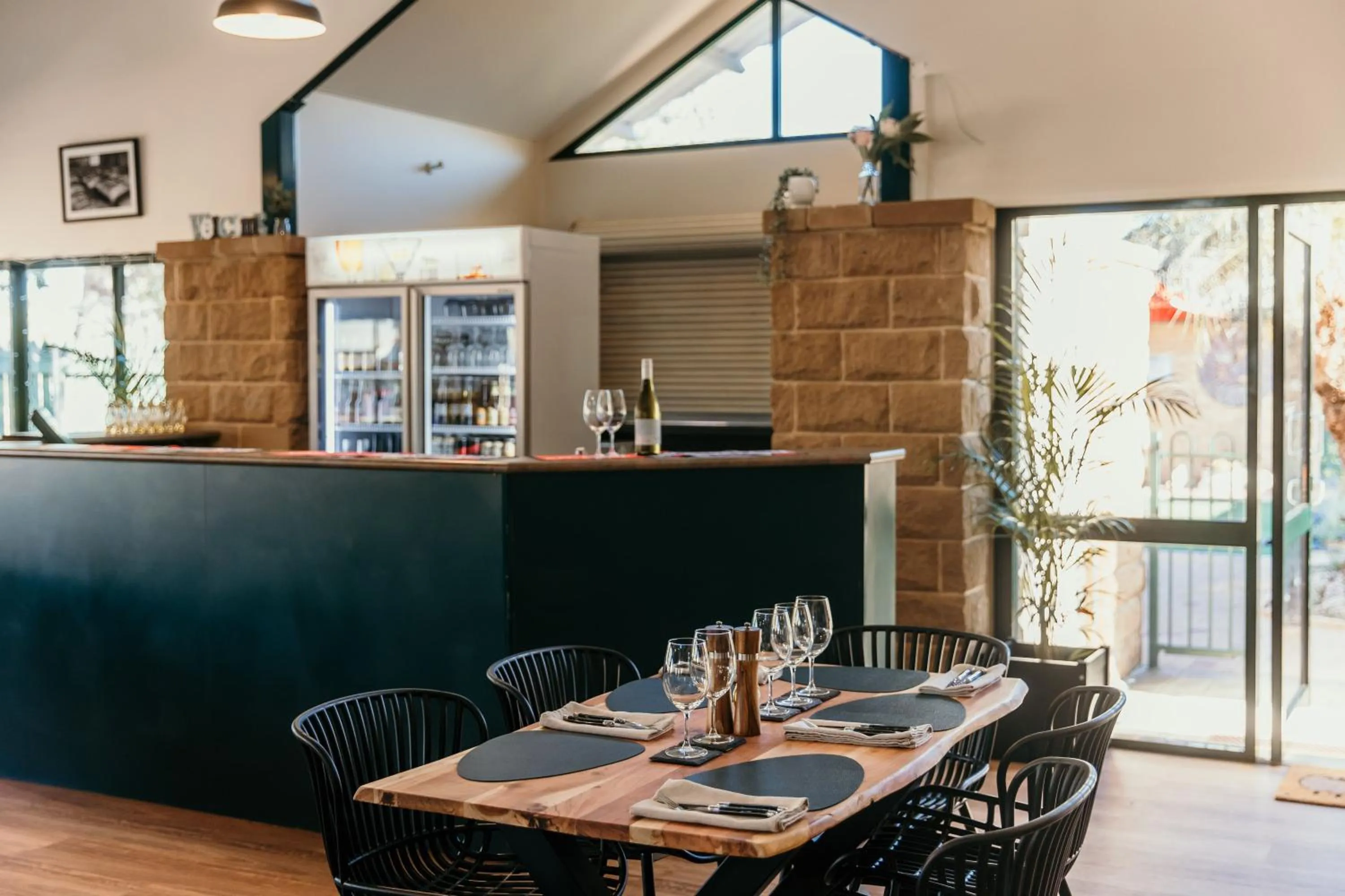 Restaurant/places to eat in Oasis Motor Inn Blackall