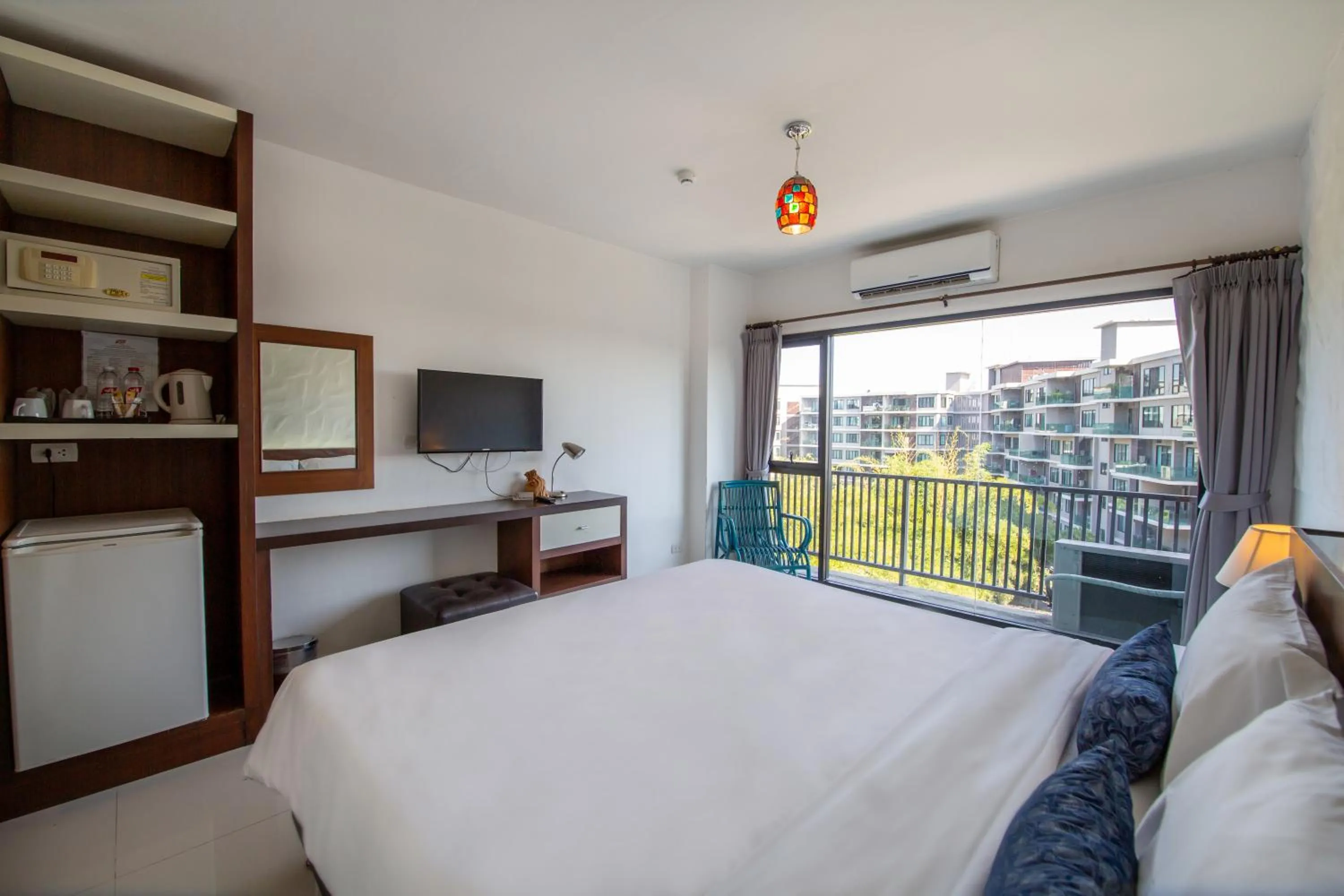 Bed in WE Valley Hotel