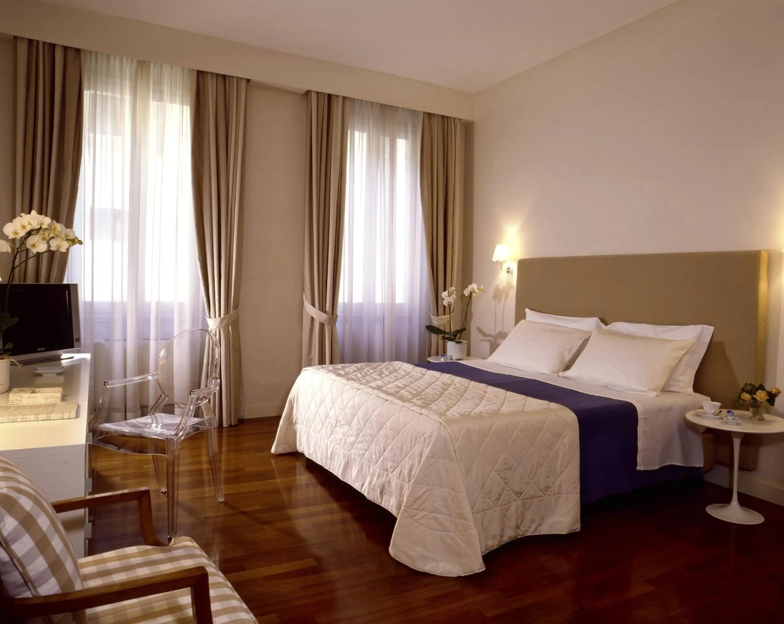 Decorative detail, Bed in Residence Hilda