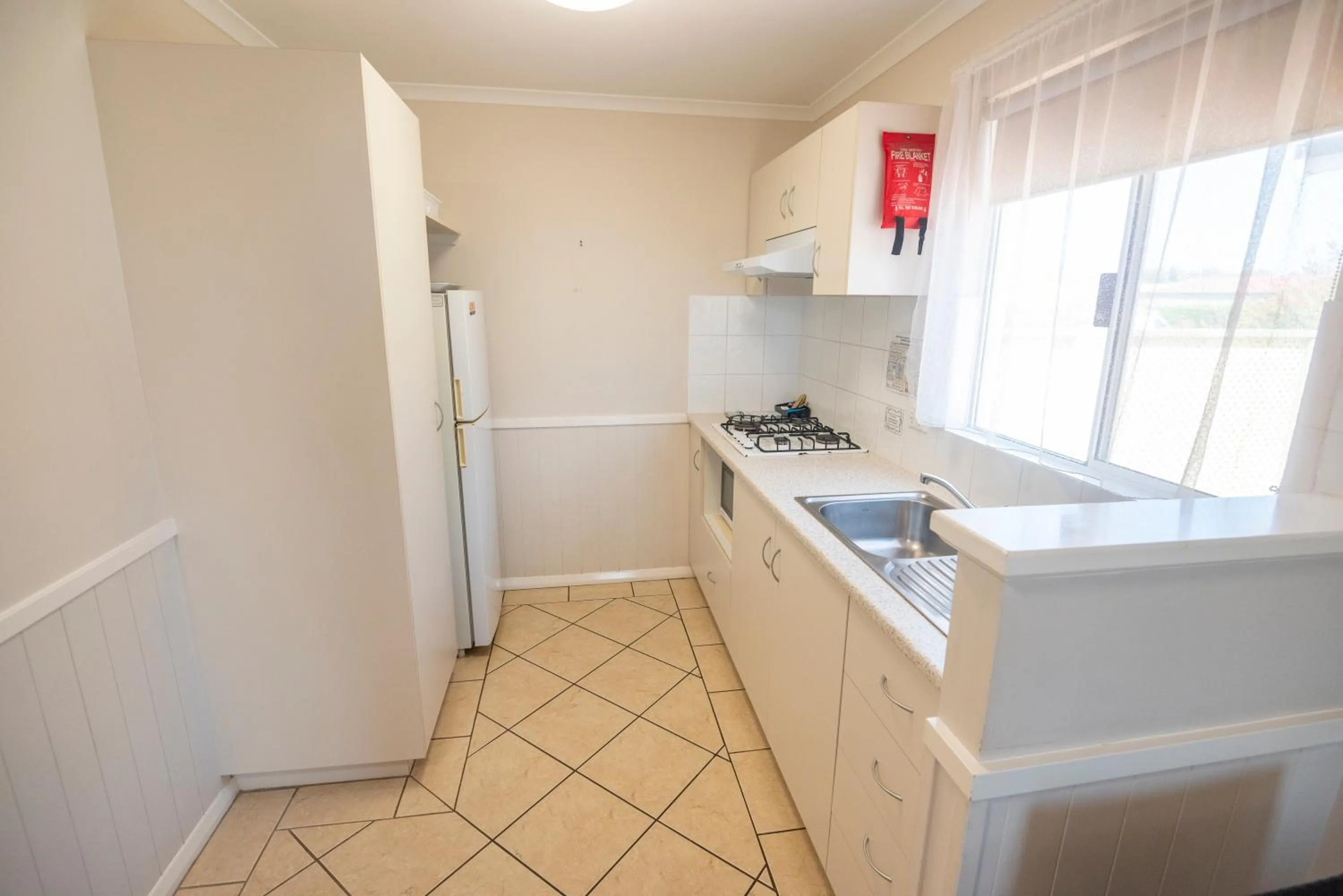 Kitchen or kitchenette in Belair Gardens Caravan Park