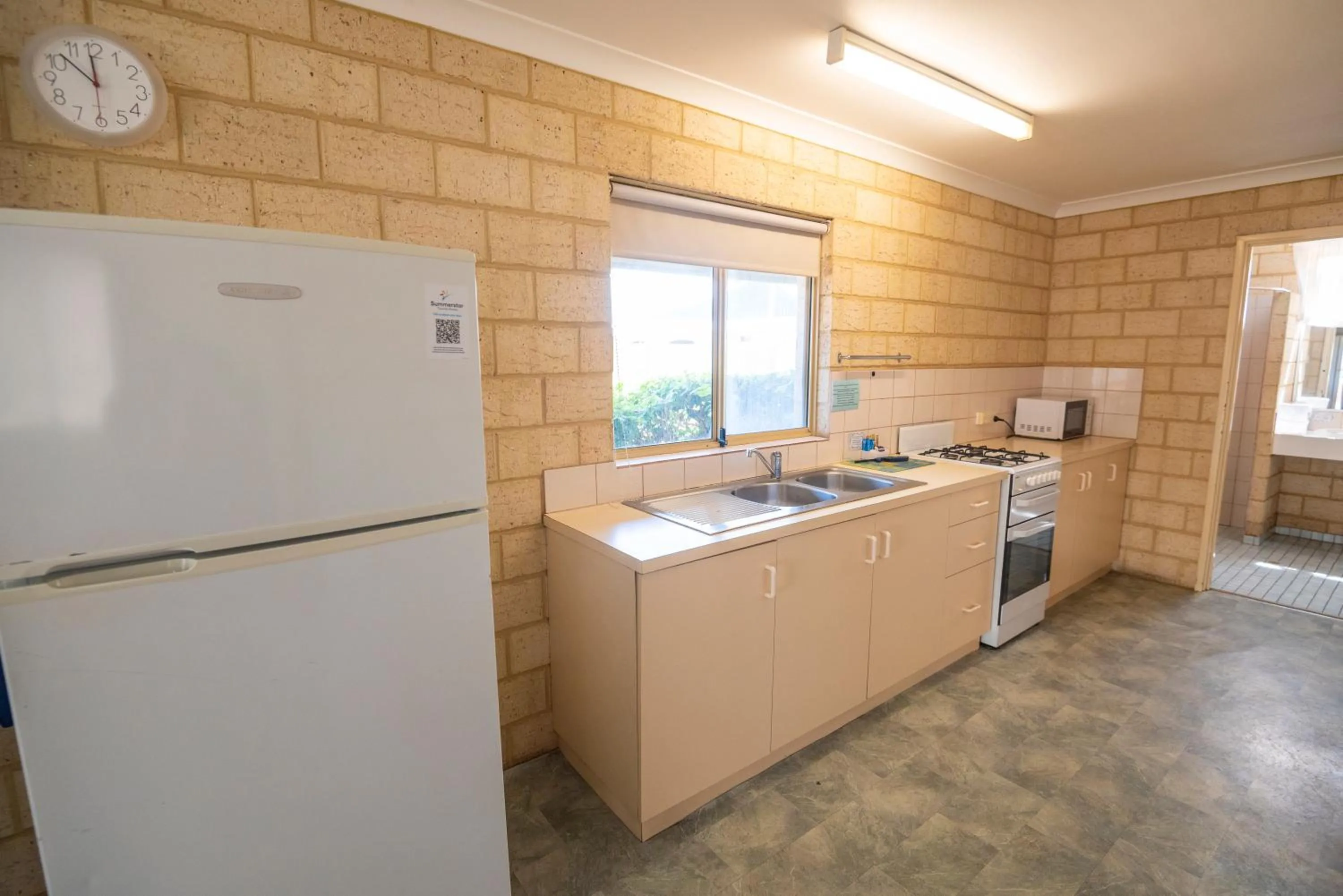 Kitchen or kitchenette in Belair Gardens Caravan Park