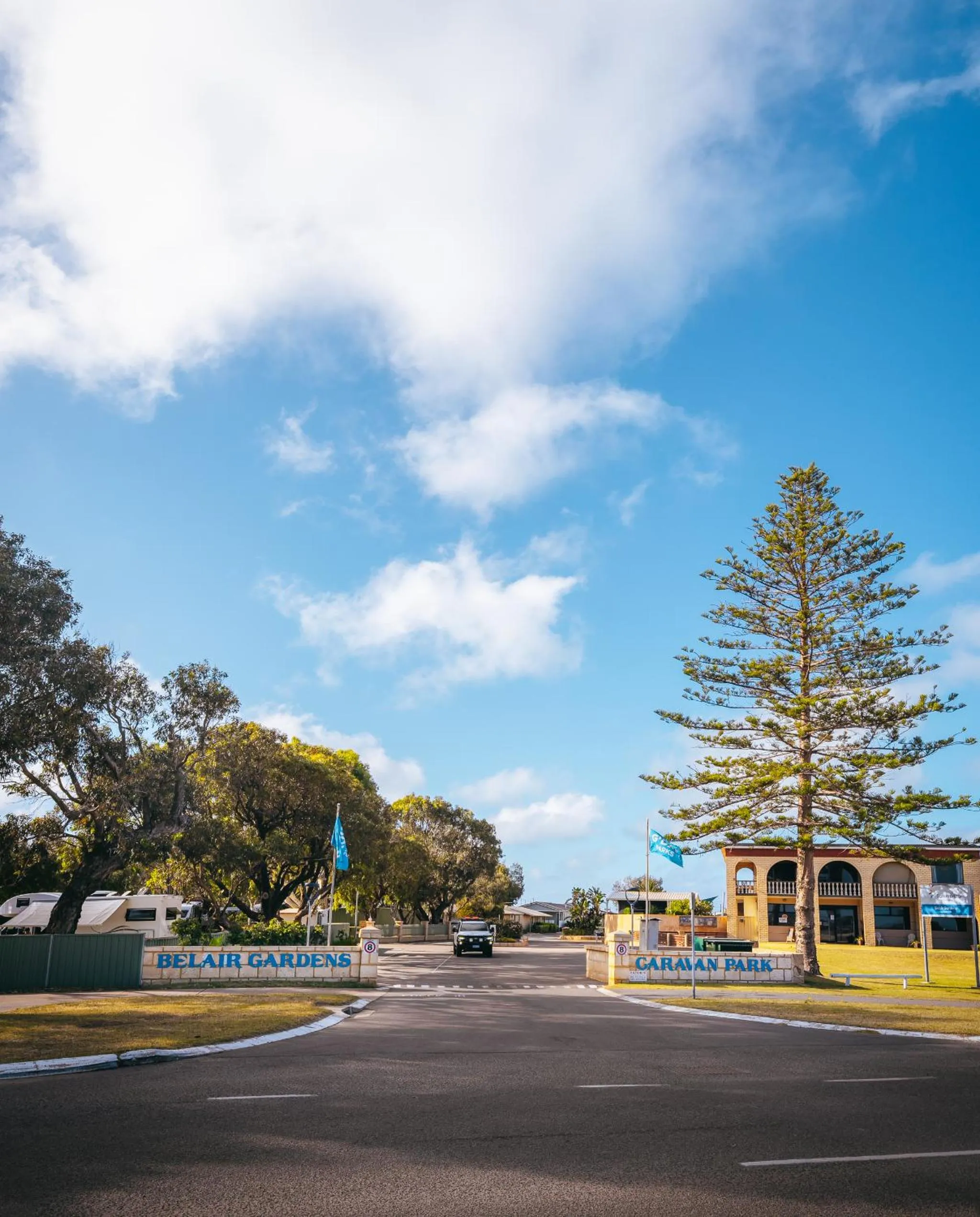 Facade/entrance in Belair Gardens Caravan Park