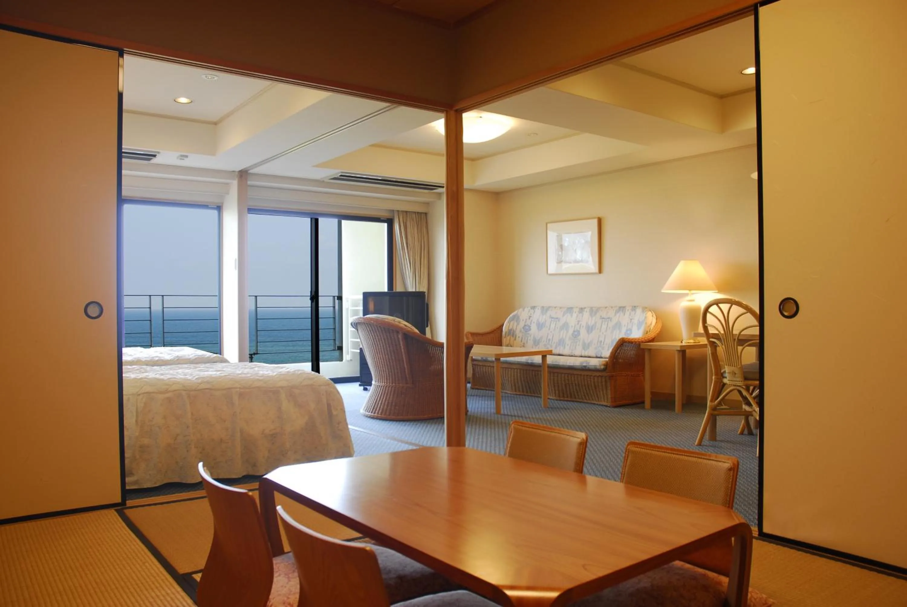 Triple Room with Tatami area - "Luxze Hitotsuba" - Smoking - in Cottage Himuka