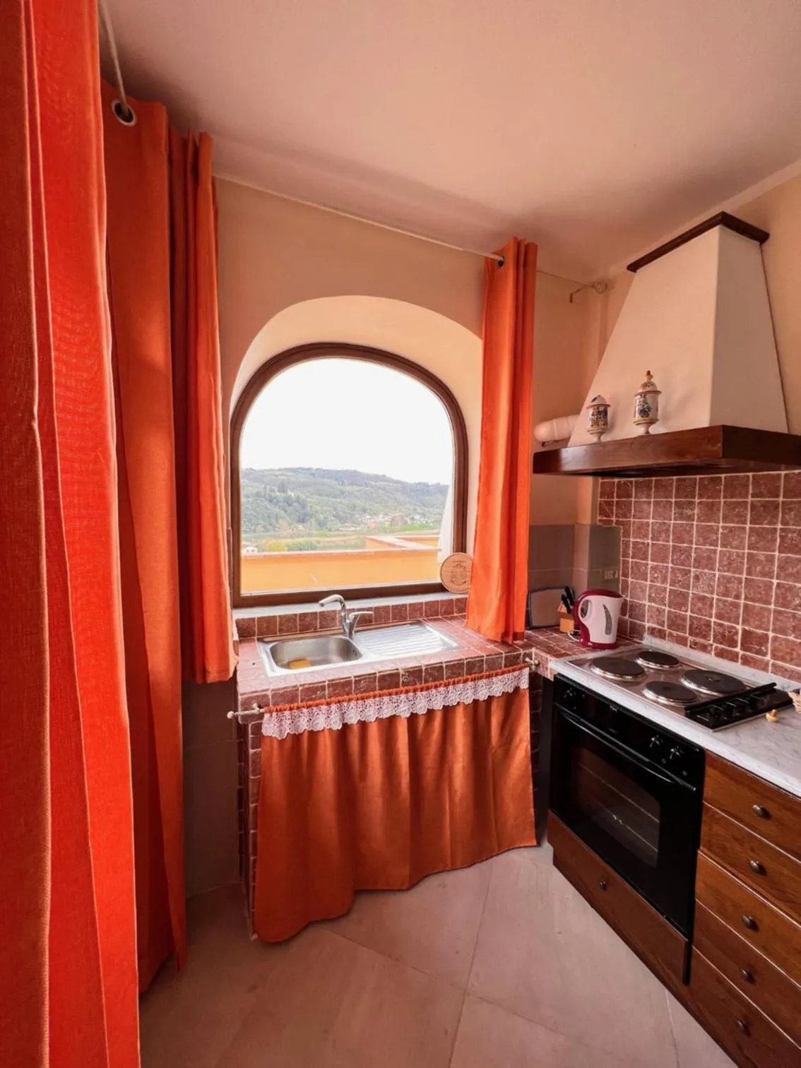 Kitchen or kitchenette in Villa La Malva