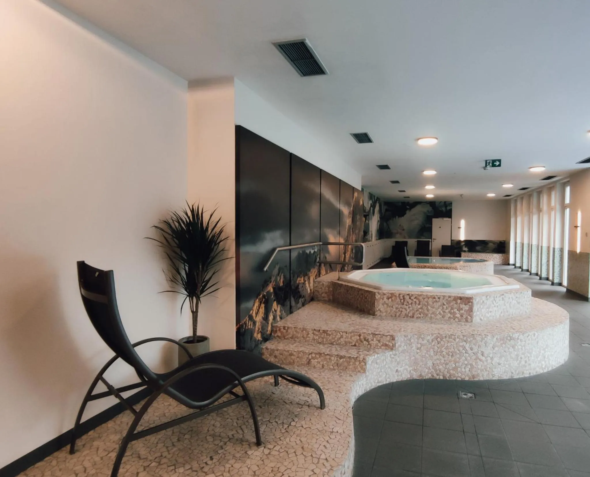 Spa and wellness centre/facilities in AlpenParks Apartment & Ferienresort Rehrenberg Viehhofen