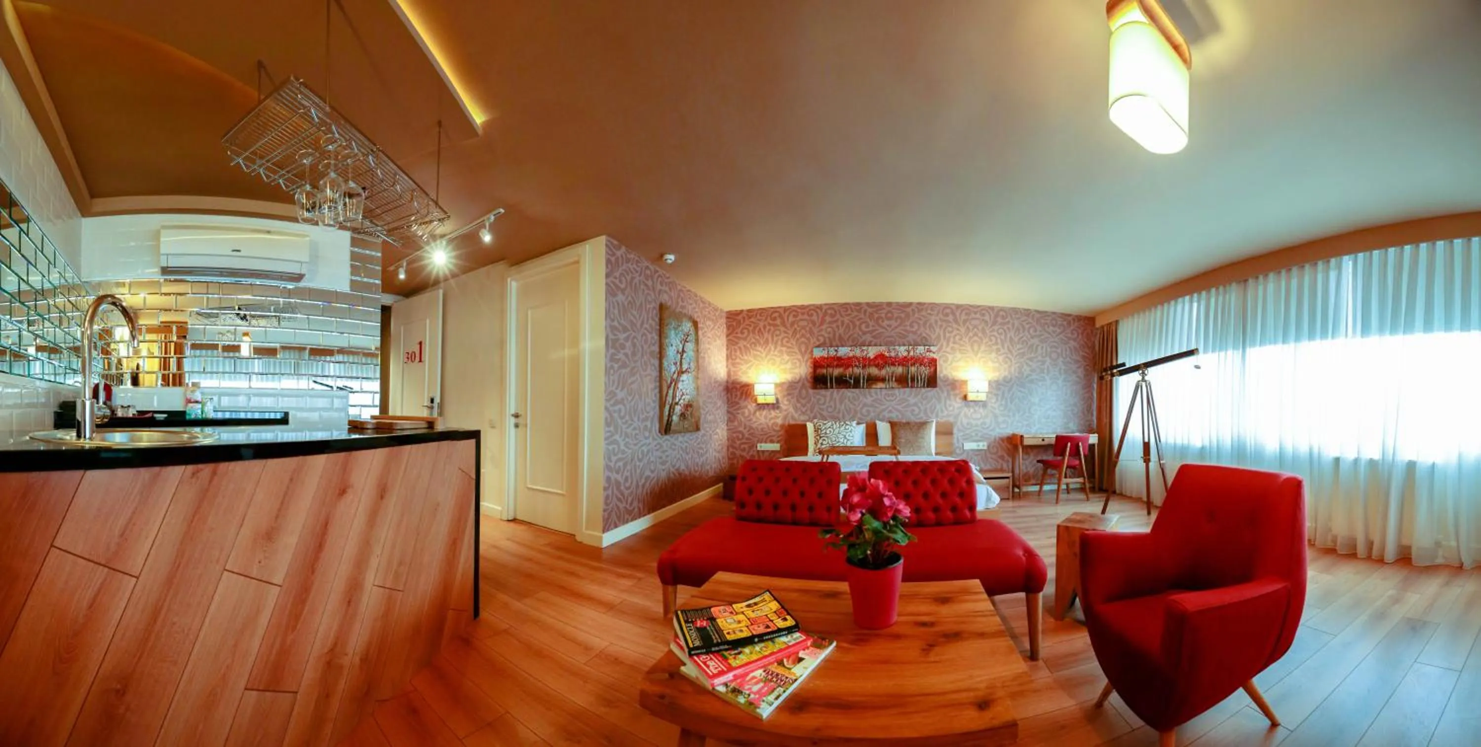 Photo of the whole room in Melek Hotels Moda