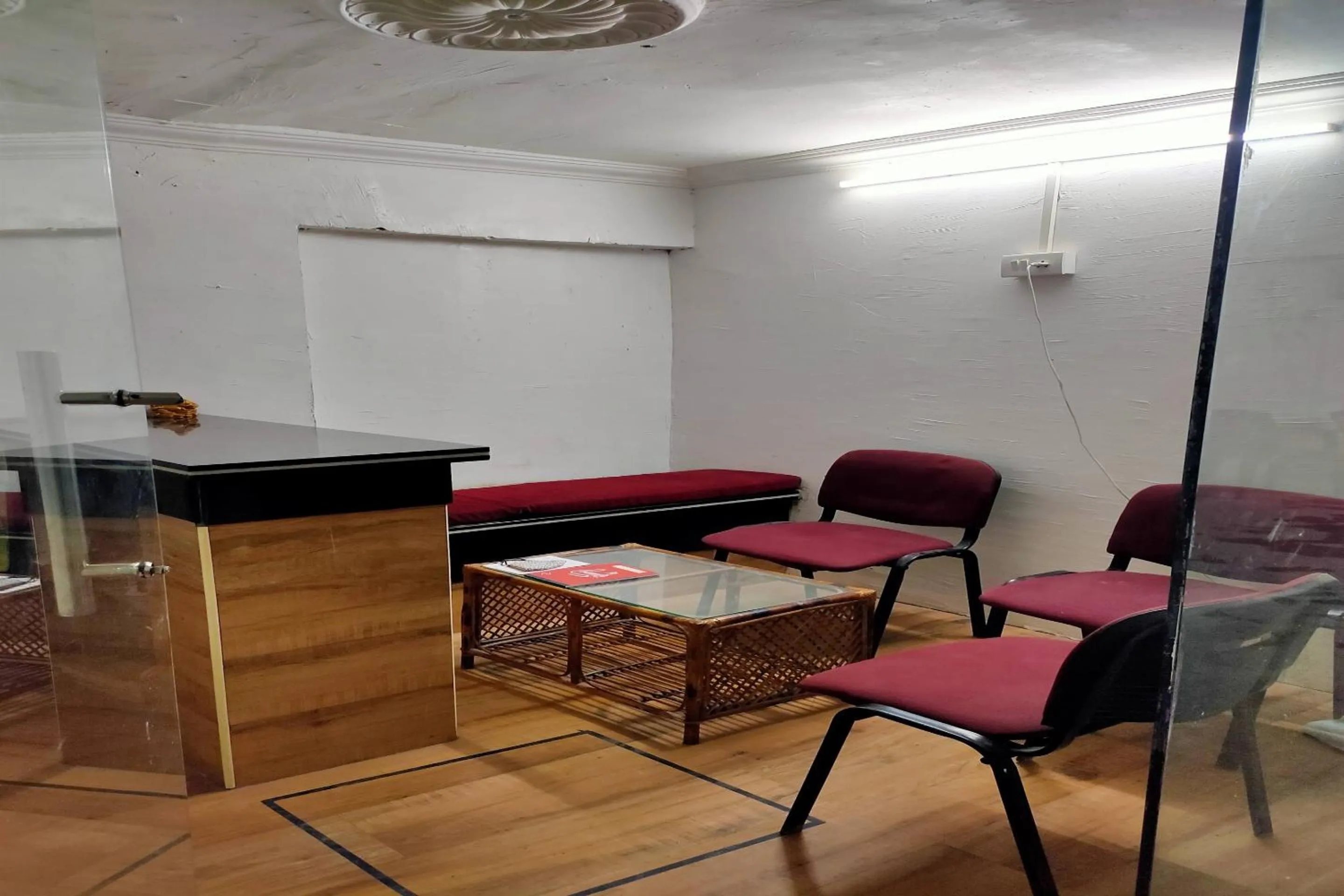 Other in Spot On V GUST IN