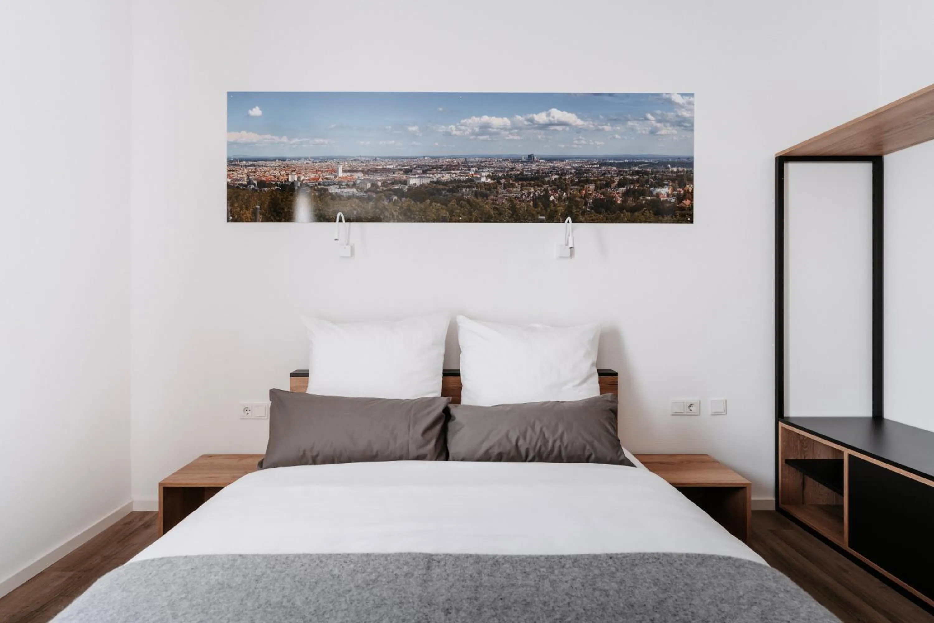 Bed in STEP INN The Fair Hotel