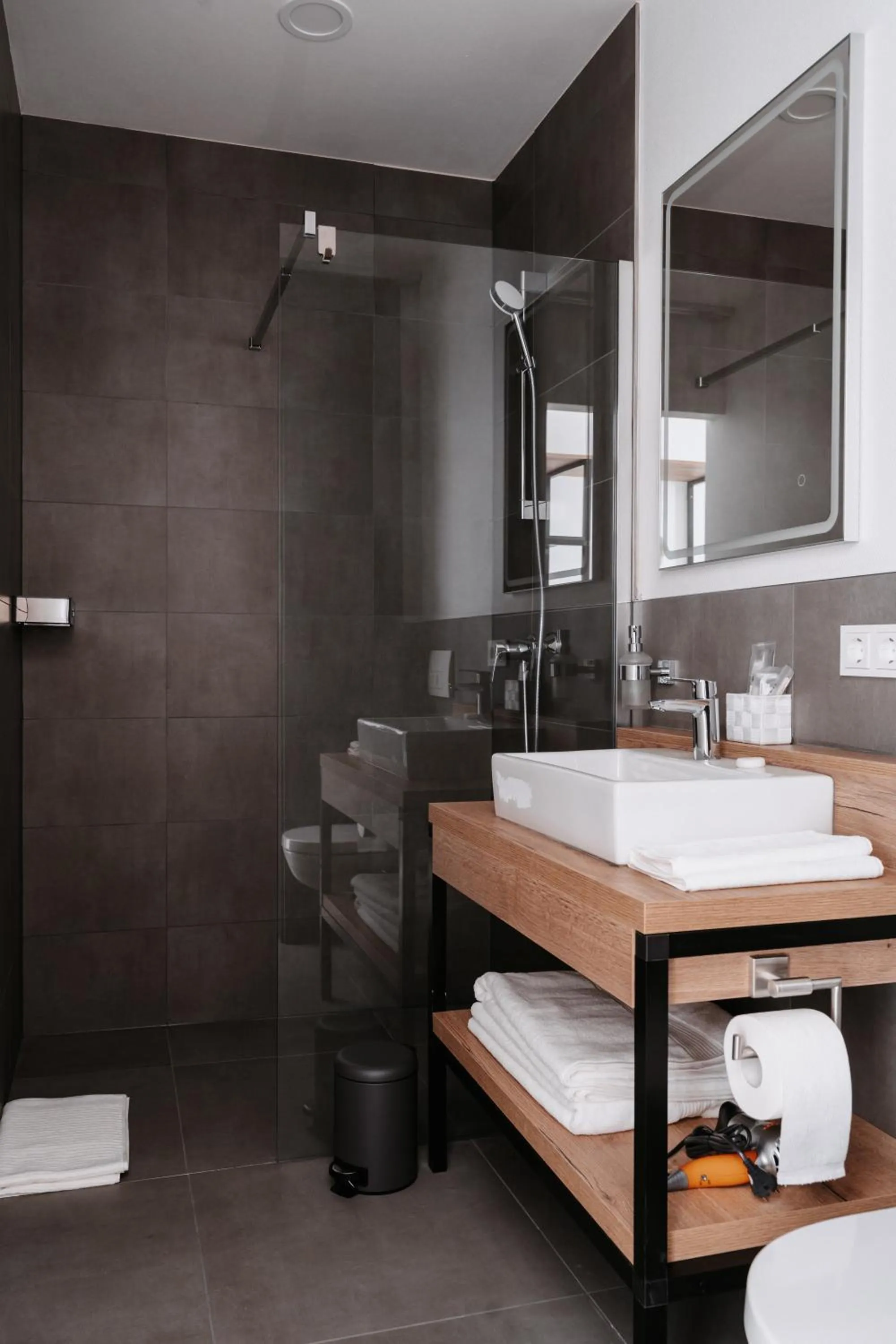 Bathroom in STEP INN The Fair Hotel