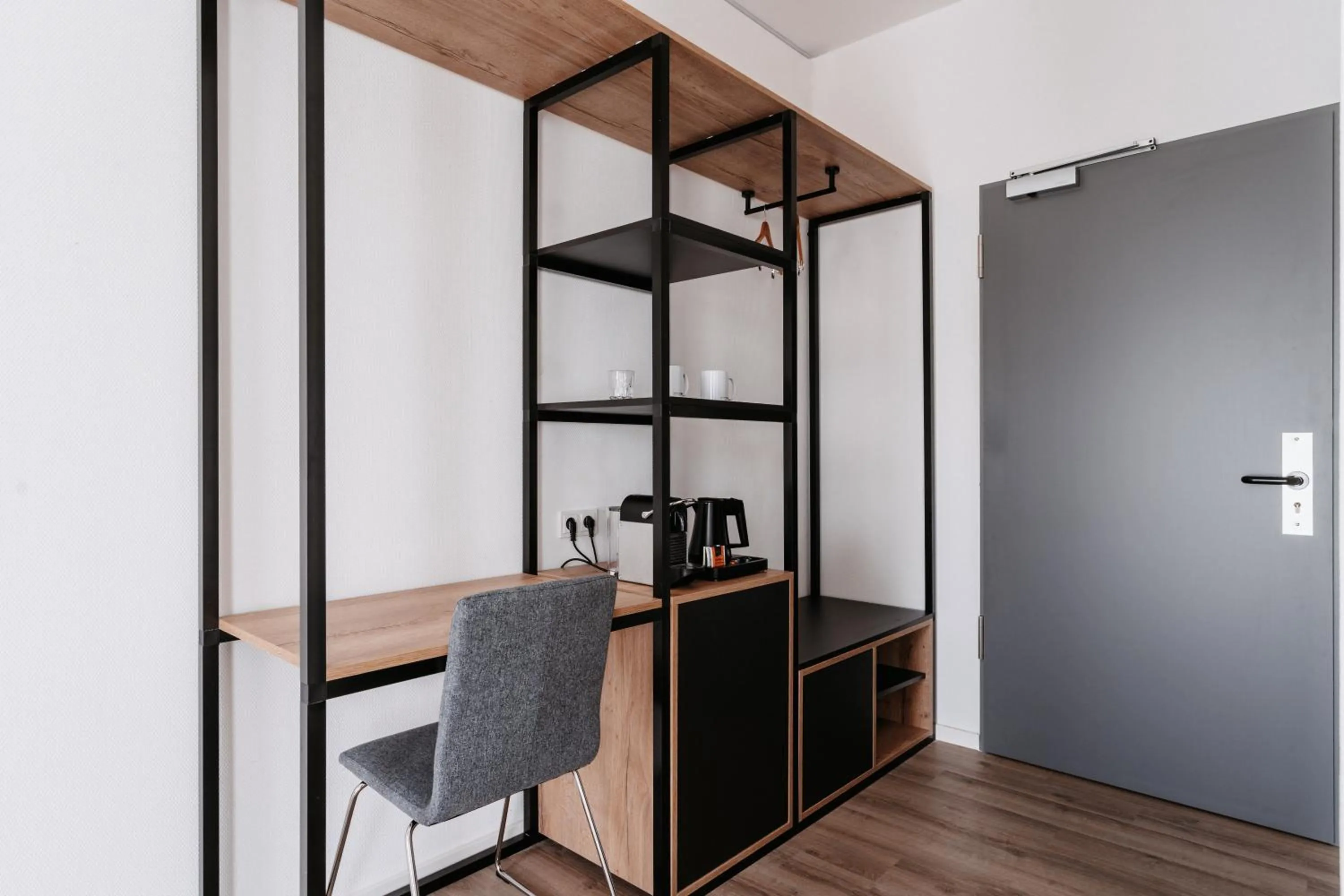 Coffee/tea facilities in STEP INN The Fair Hotel