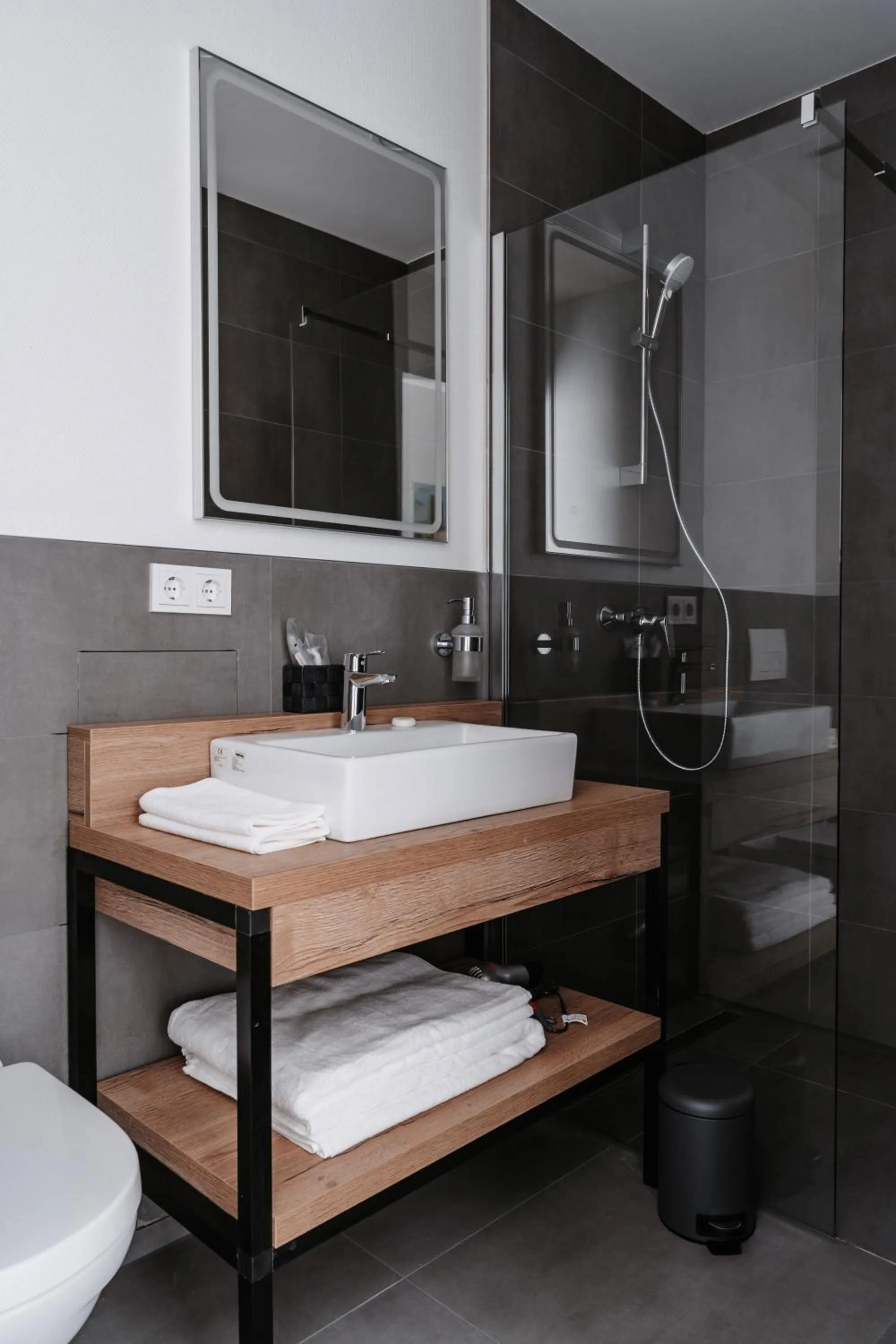 Bathroom in STEP INN The Fair Hotel