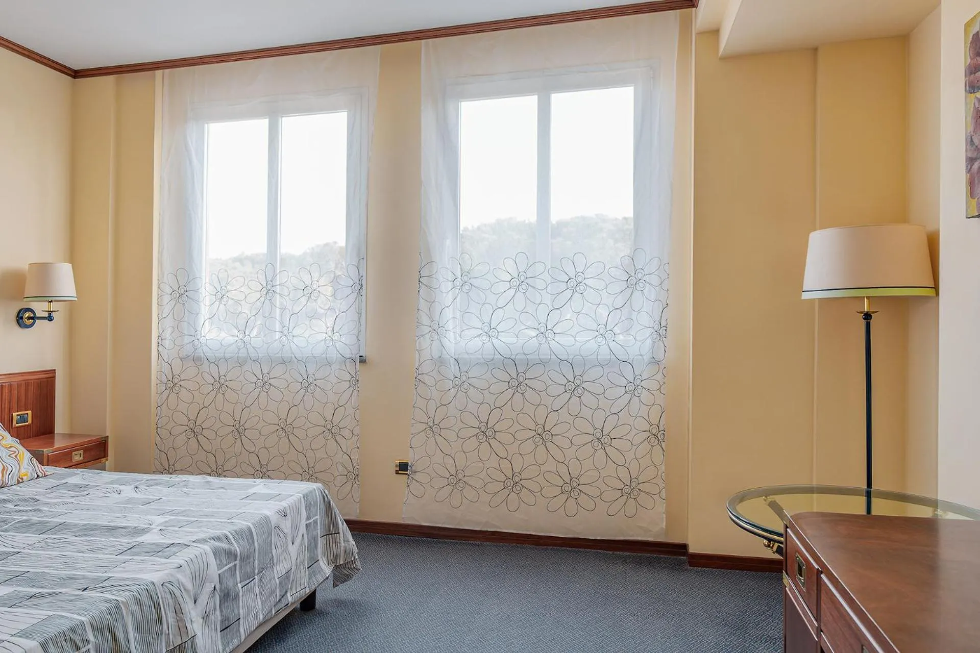 Decorative detail, Bed in Hotel Tornese - Rooftop Sea View