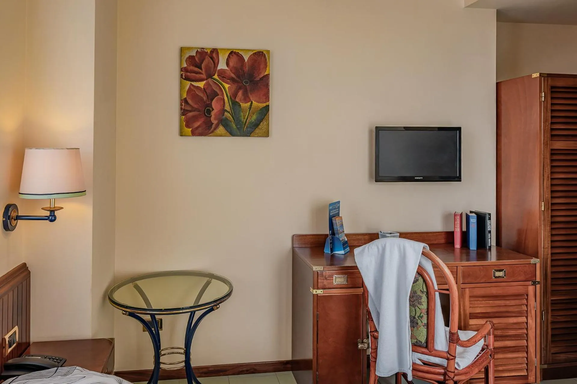 Seating area in Hotel Tornese - Rooftop Sea View