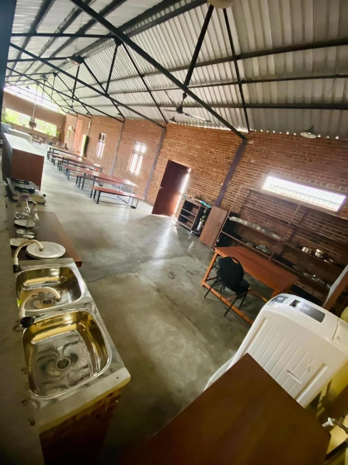 Kitchen or kitchenette in Tanty’s Hostel