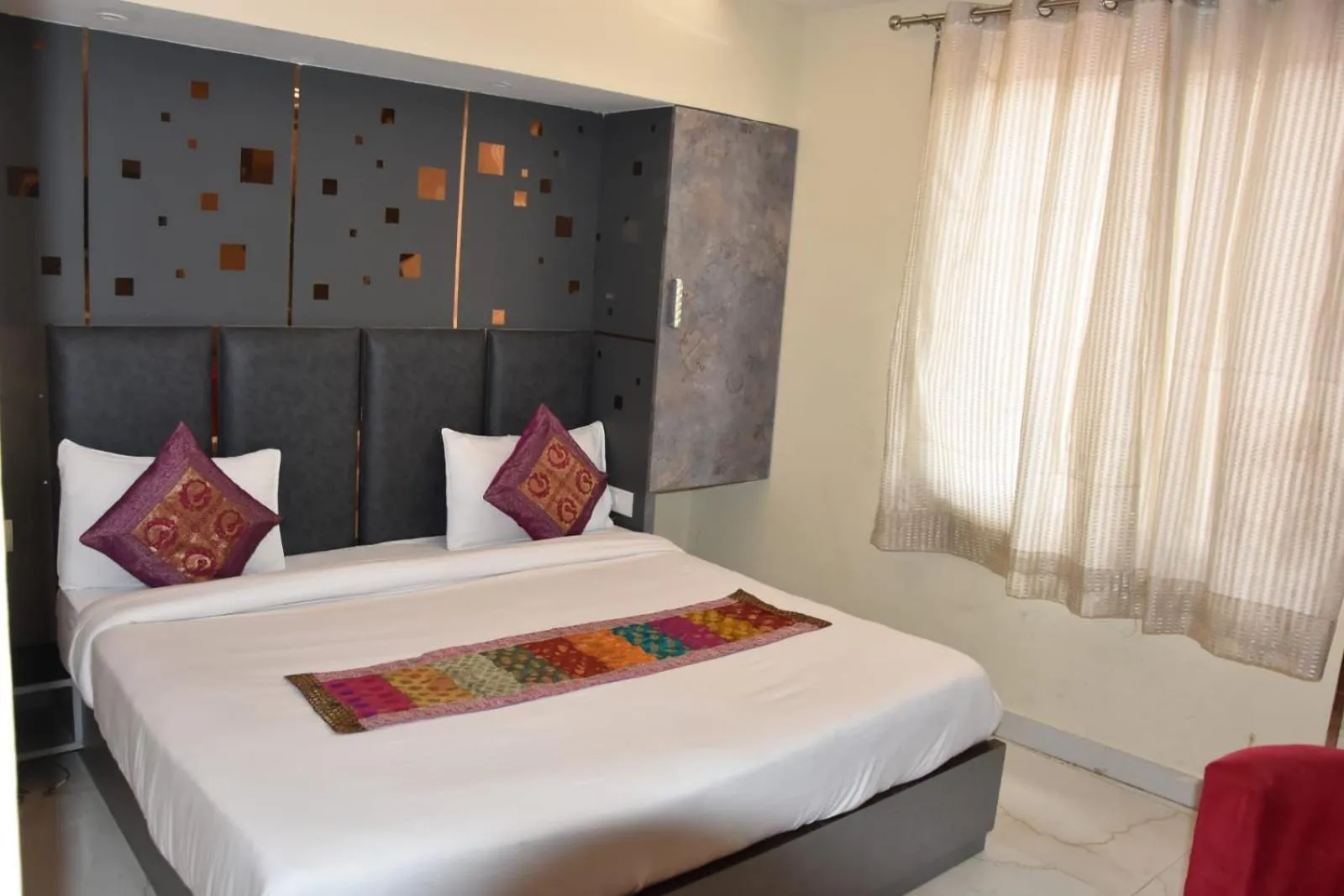 Bed in Hotel Wall City 55