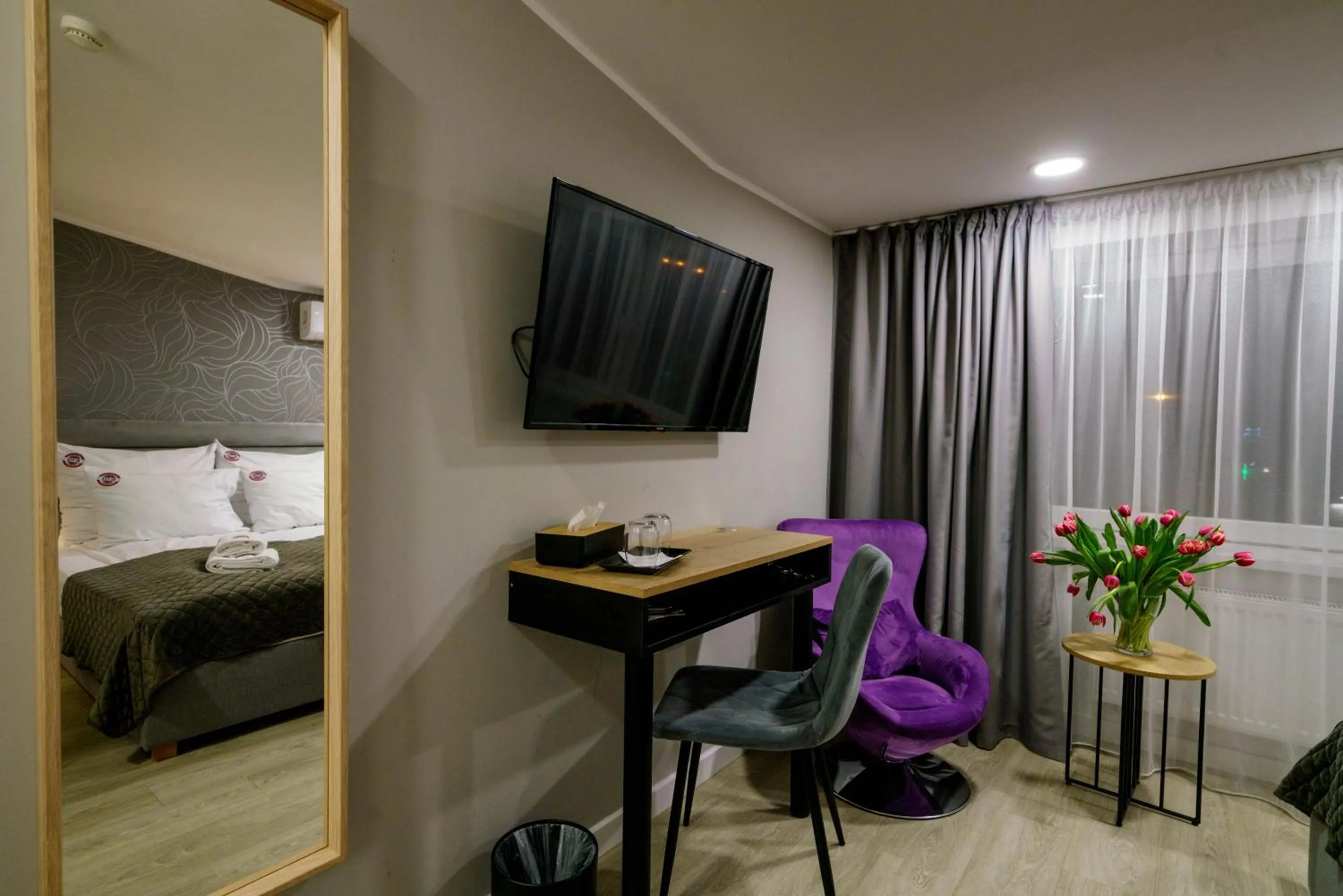 TV and multimedia, Bed in Kamienica no 111a Warsaw Airport
