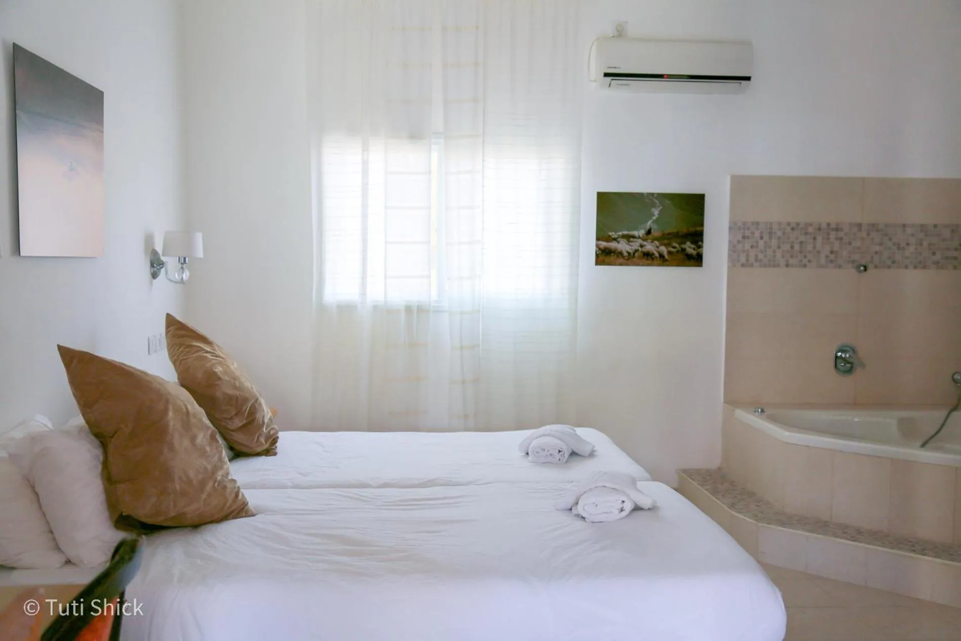 Bed in Mandara - Country Lodging