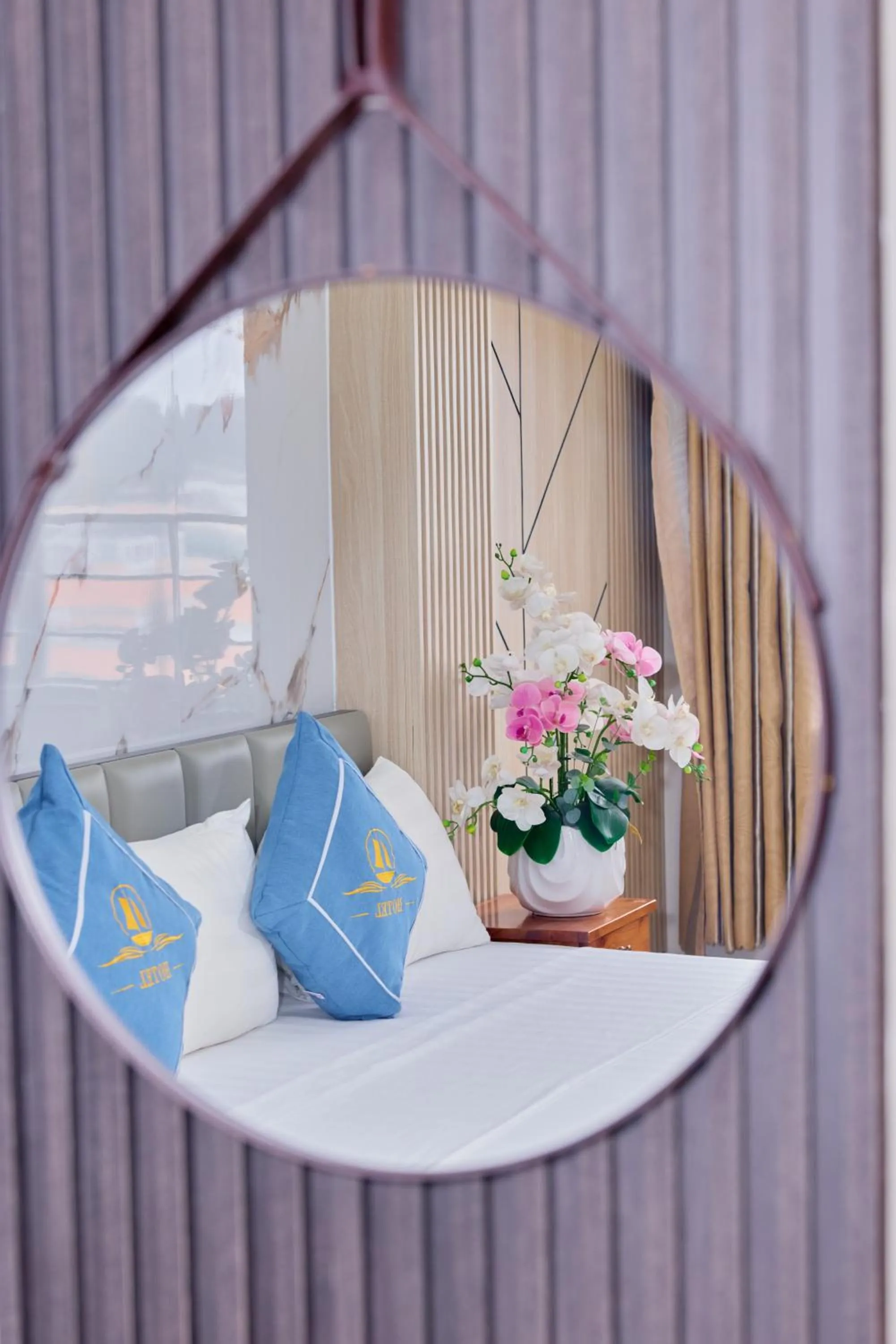 Huong Cang Sea View Hotel