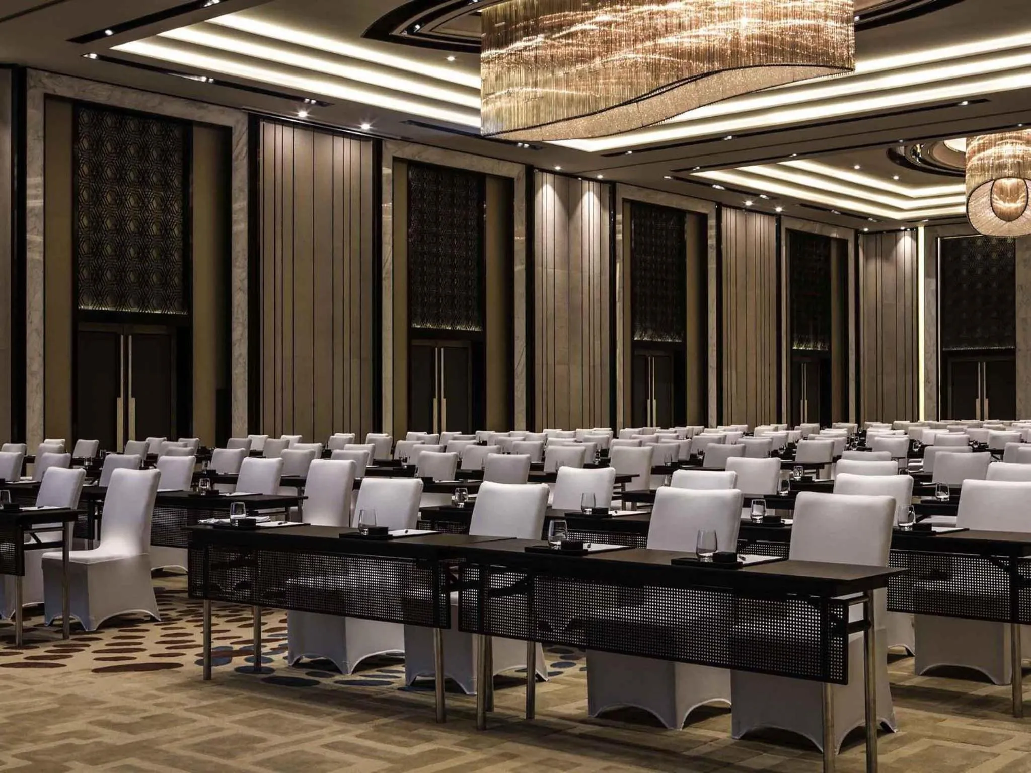 Meeting/conference room in Pullman Shanghai Xuhui
