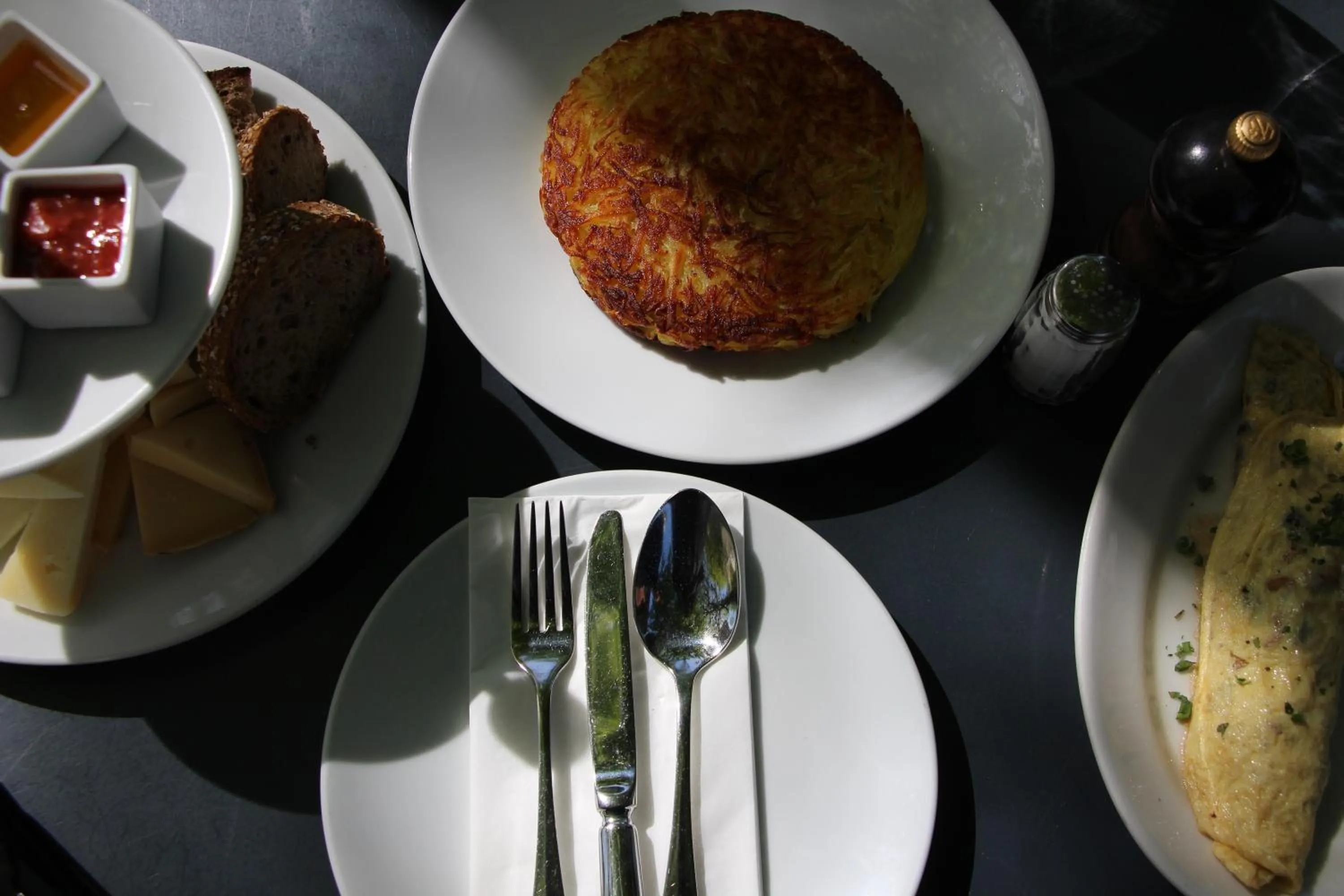 Breakfast in Militärkantine St. Gallen