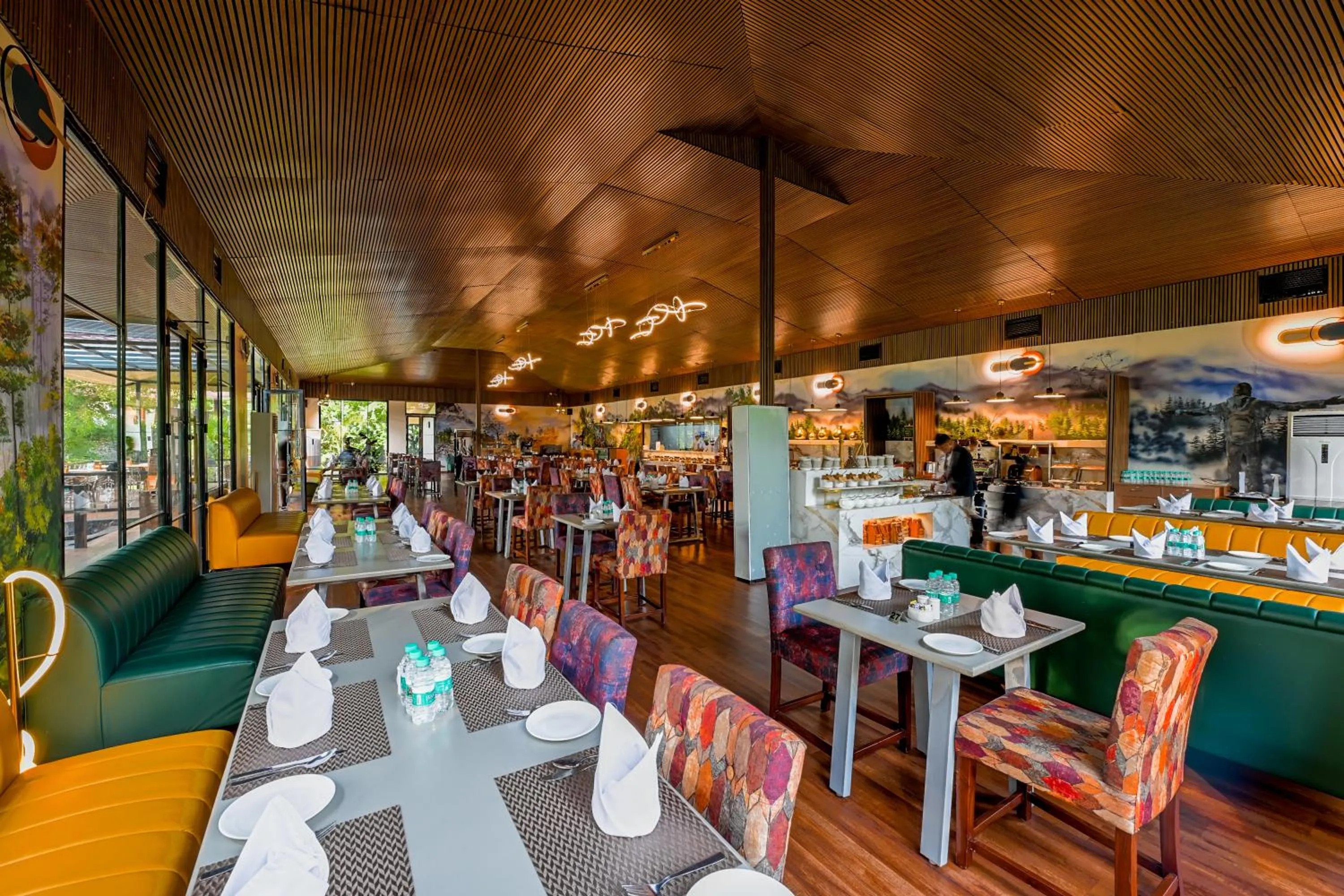 Restaurant/places to eat in Tarangi Resort and Spa