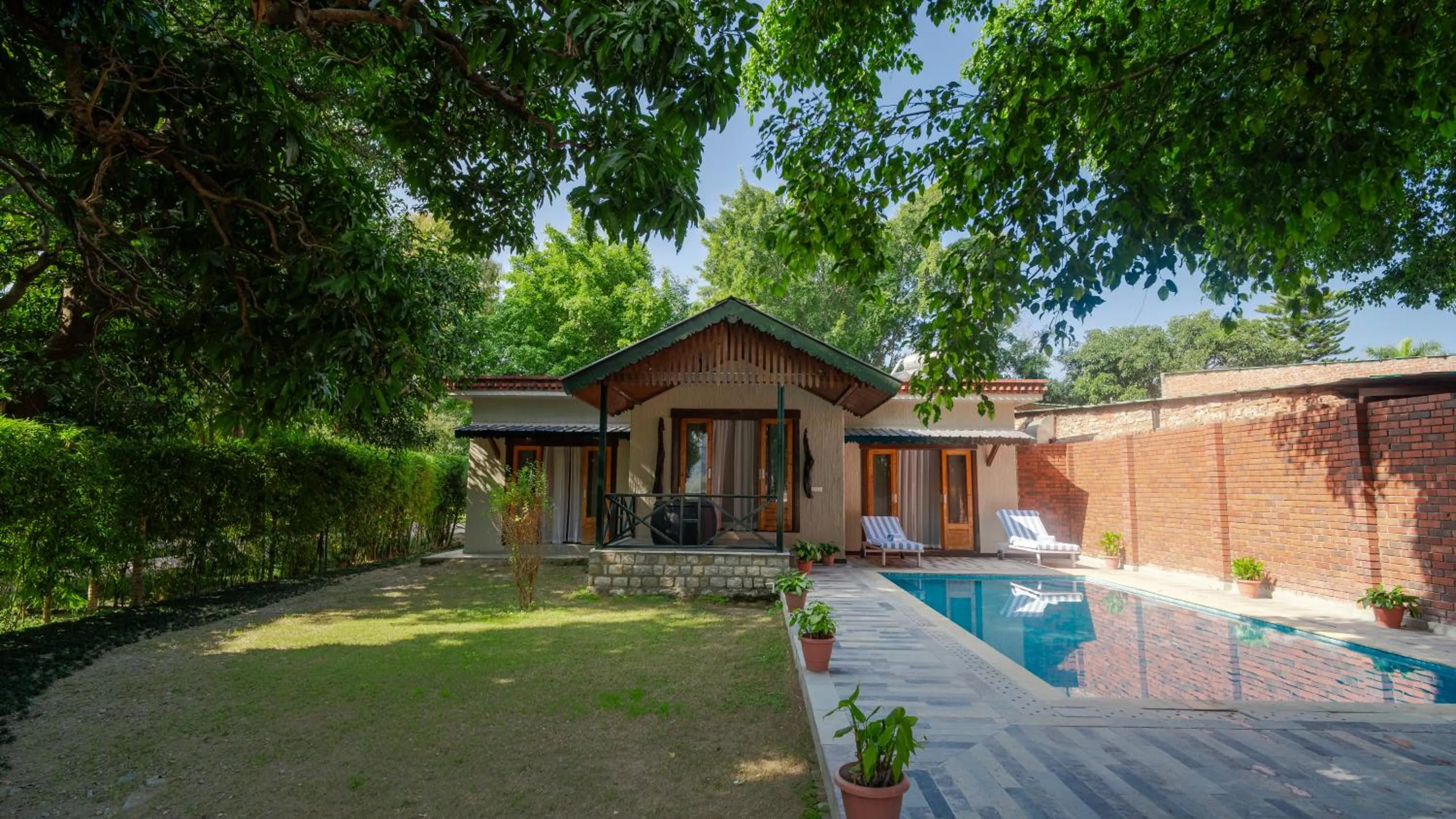 Garden in Tarangi Resort and Spa