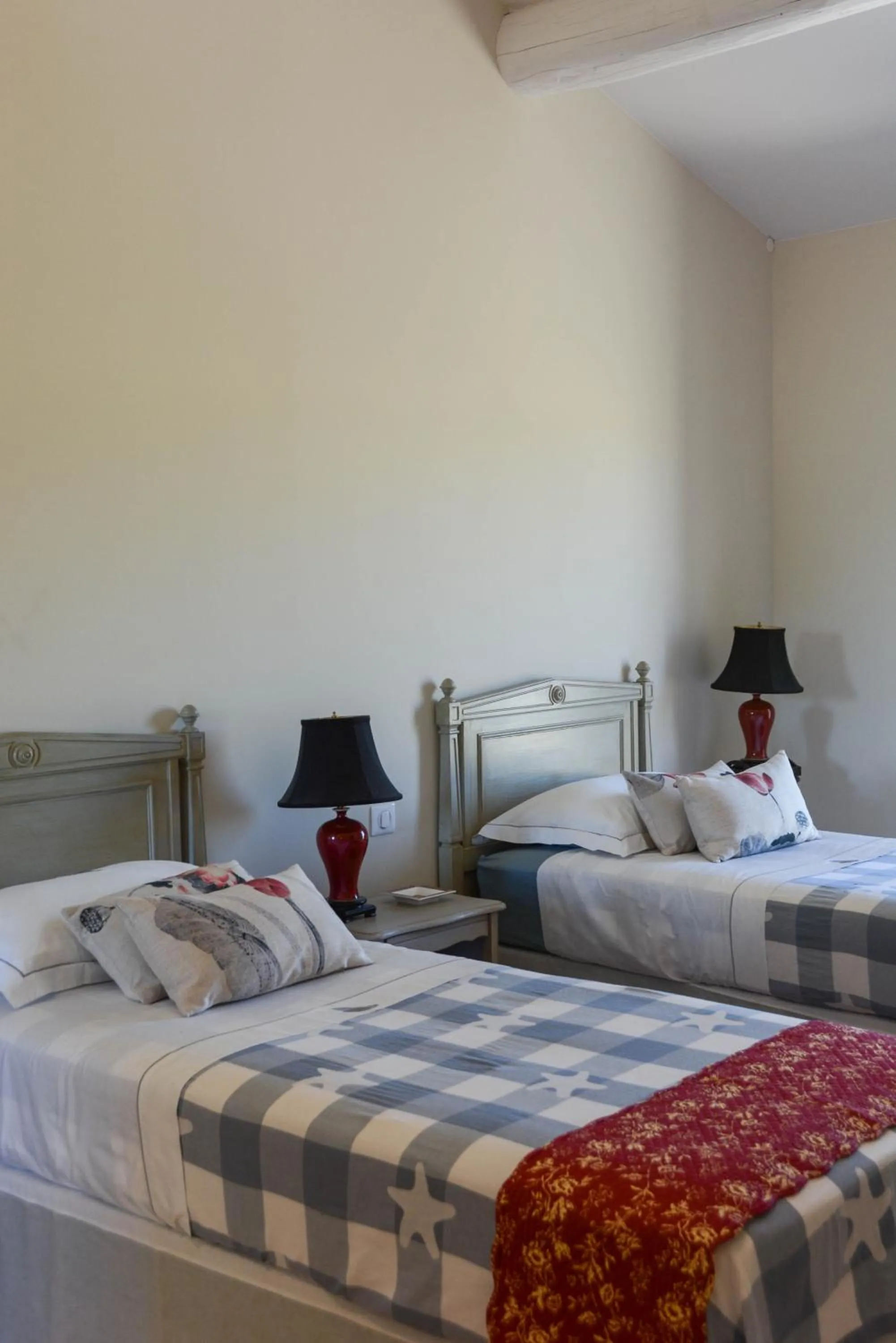Bedroom, Bed in La Bastide Neuve