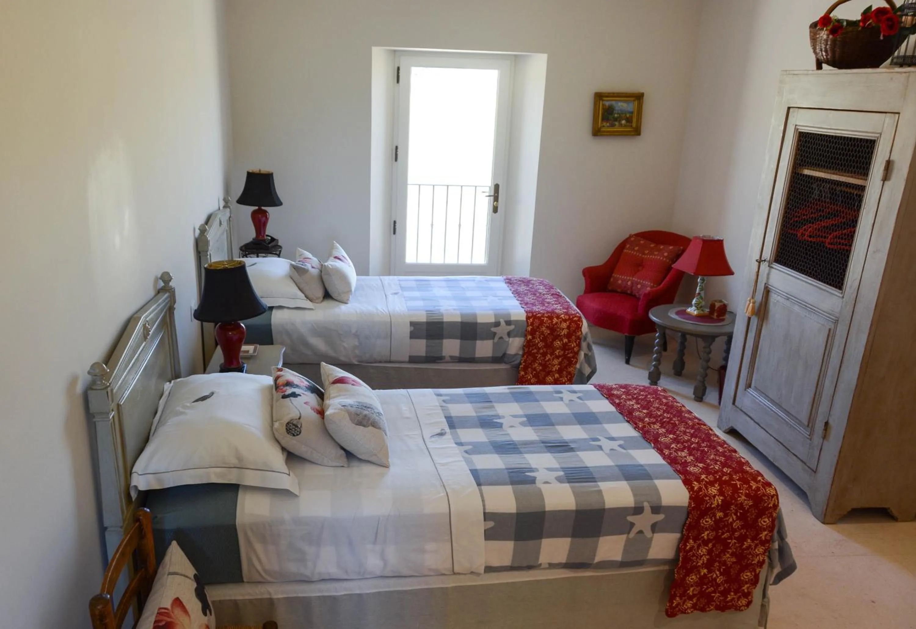 Bedroom, Bed in La Bastide Neuve