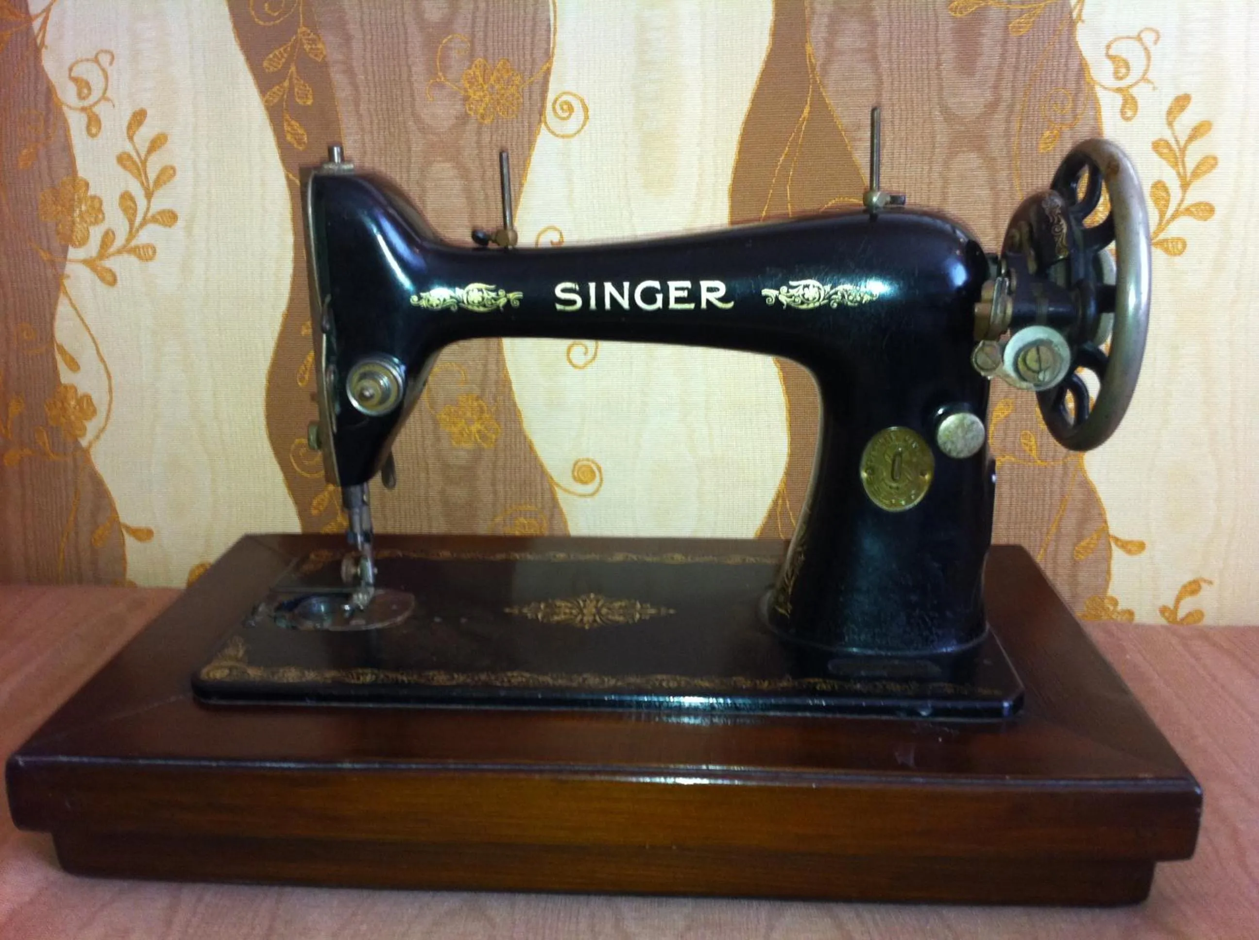 Decorative detail in Hotel Villa dei Fiori - sul mare con piscina