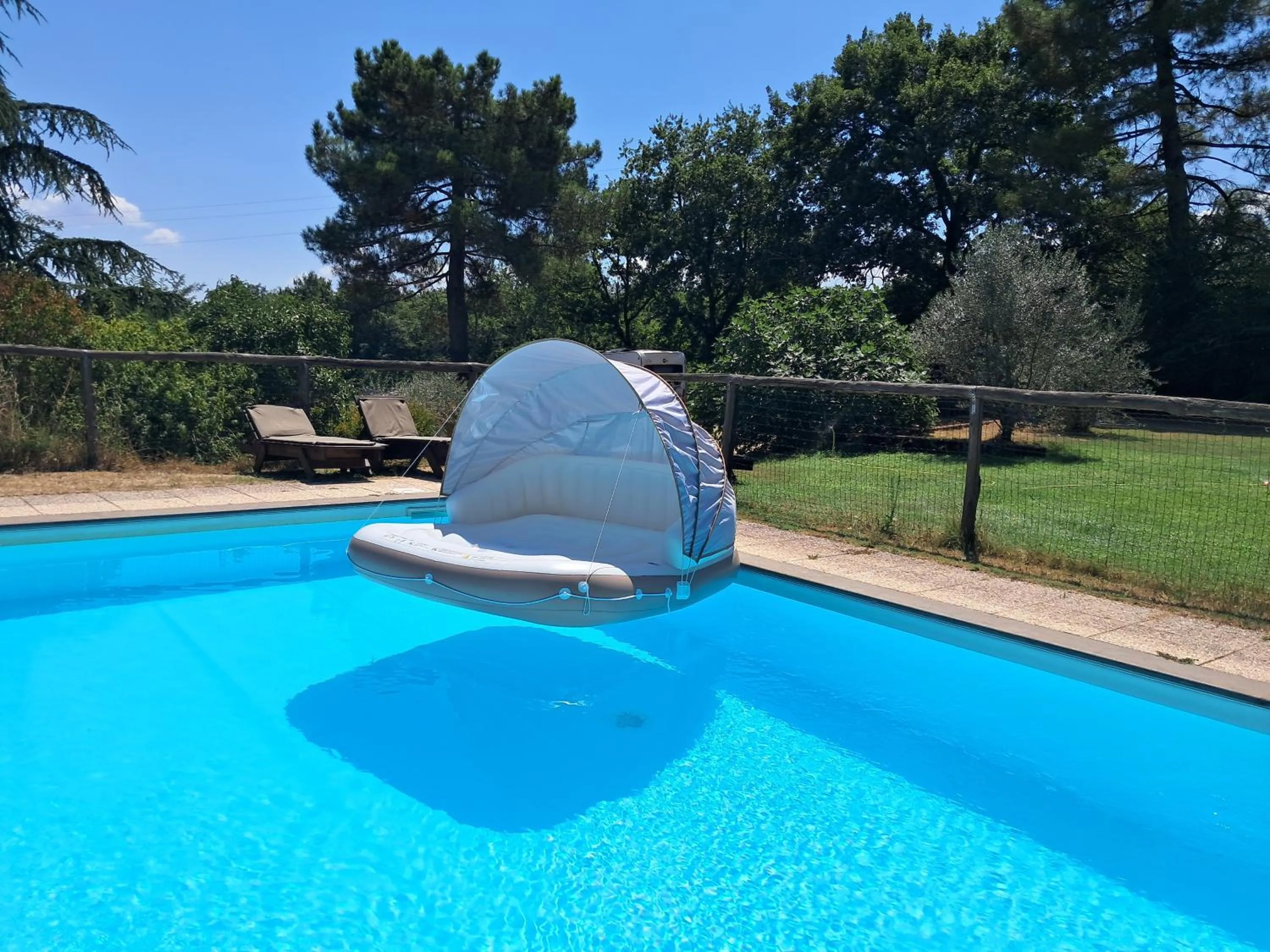 Pool view in Il Sentiero