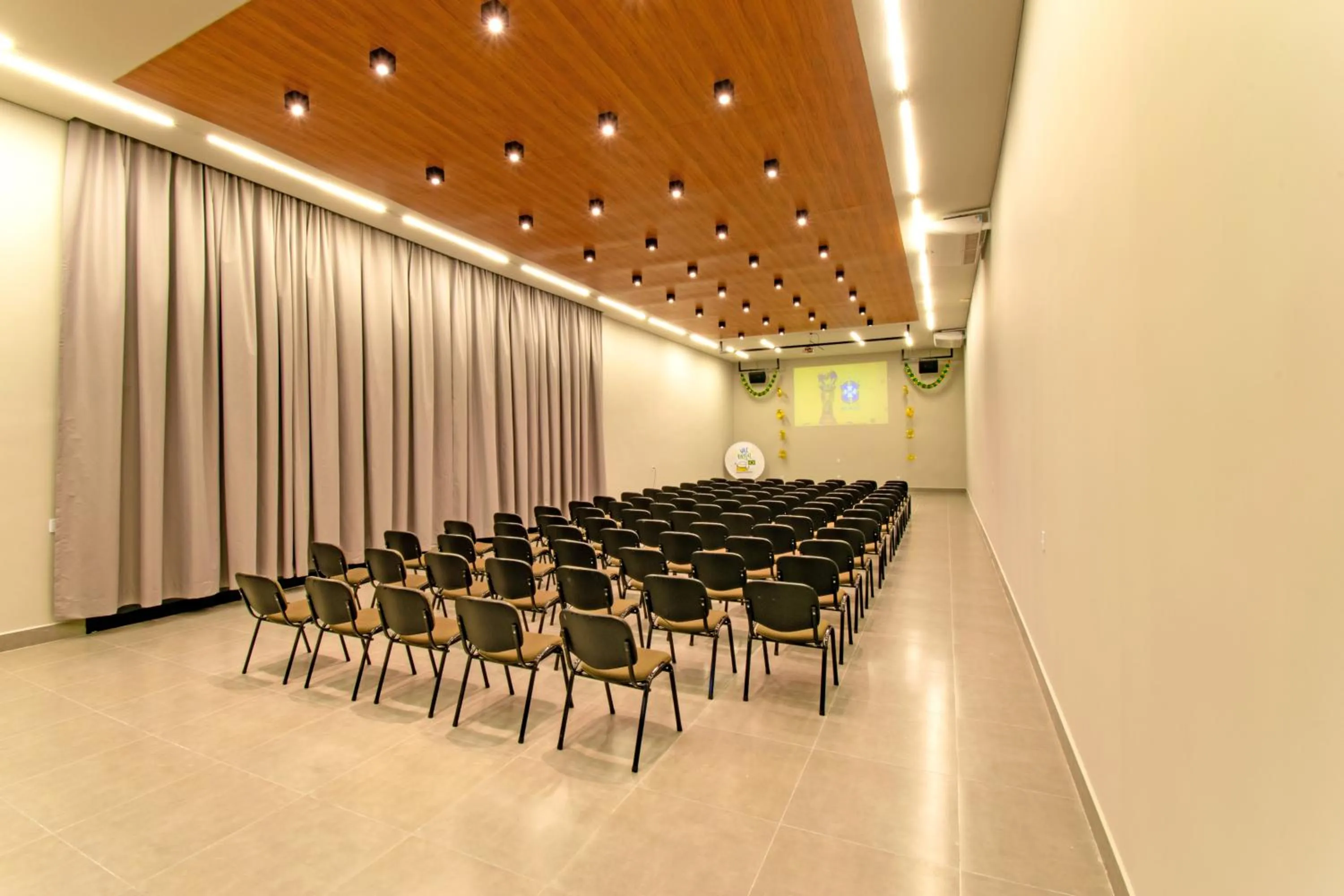 Meeting/conference room in Park Hotel Modelo