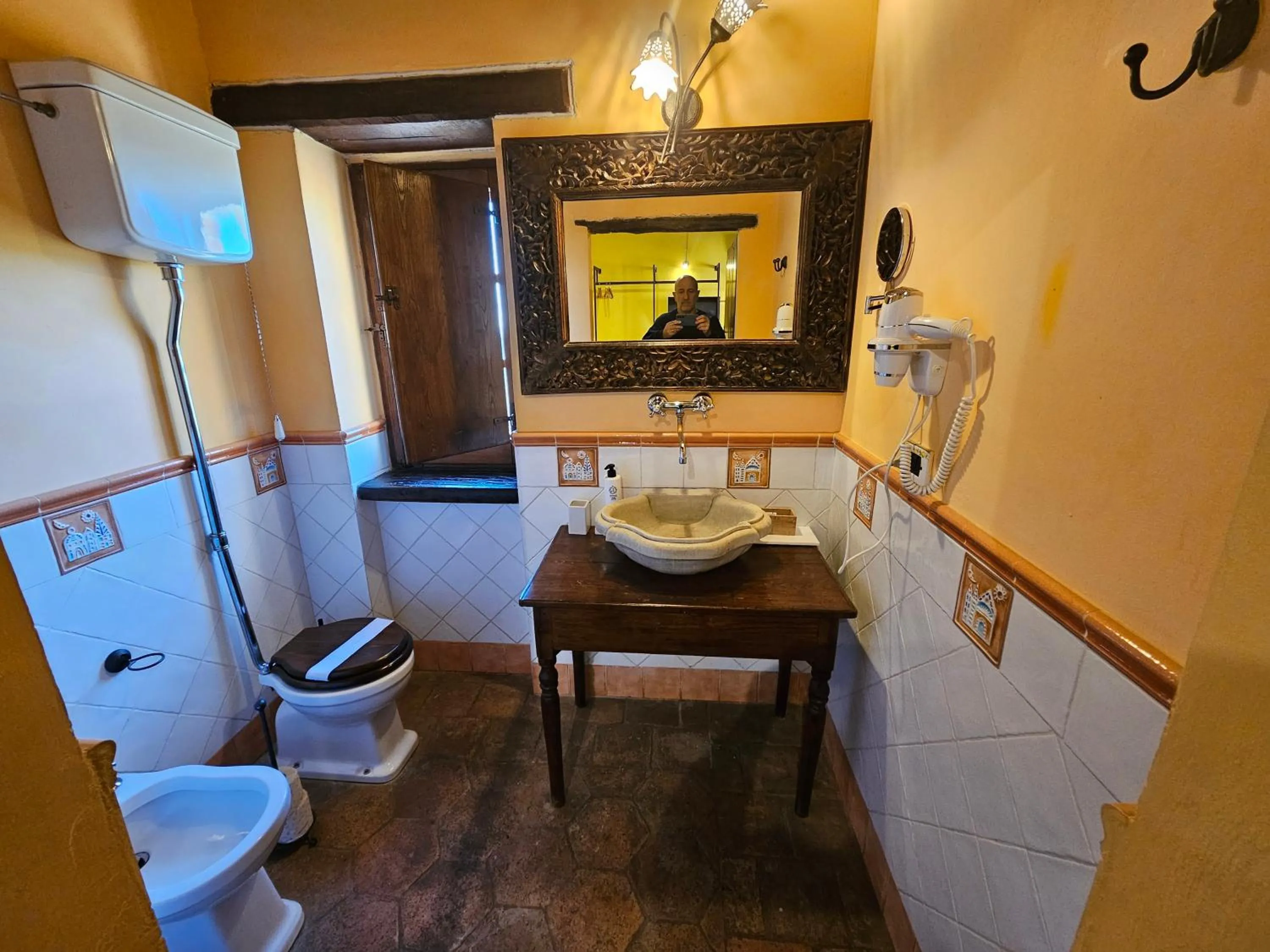 Toilet in EcoResort Il Cantico della Natura