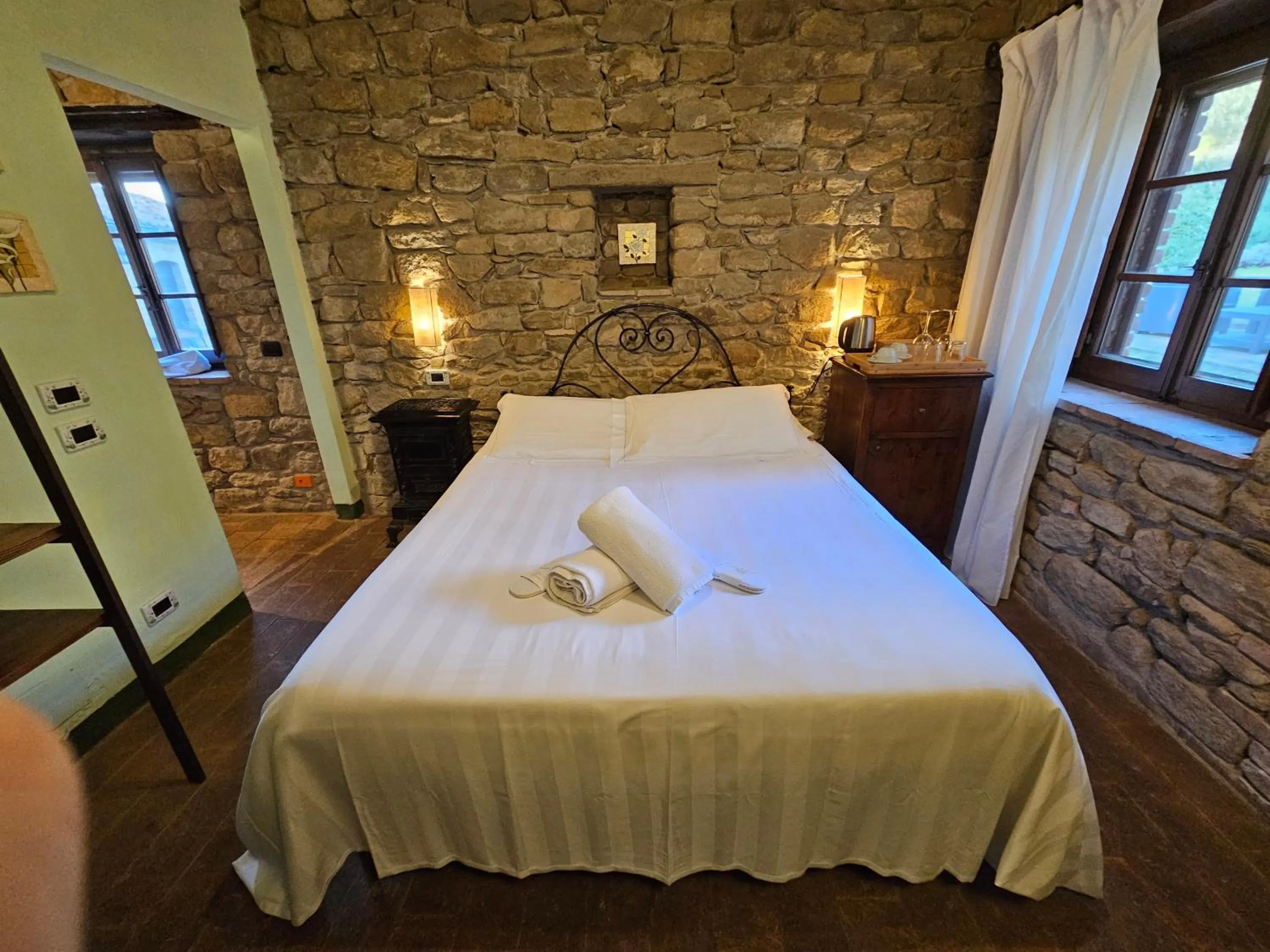 Bed in EcoResort Il Cantico della Natura