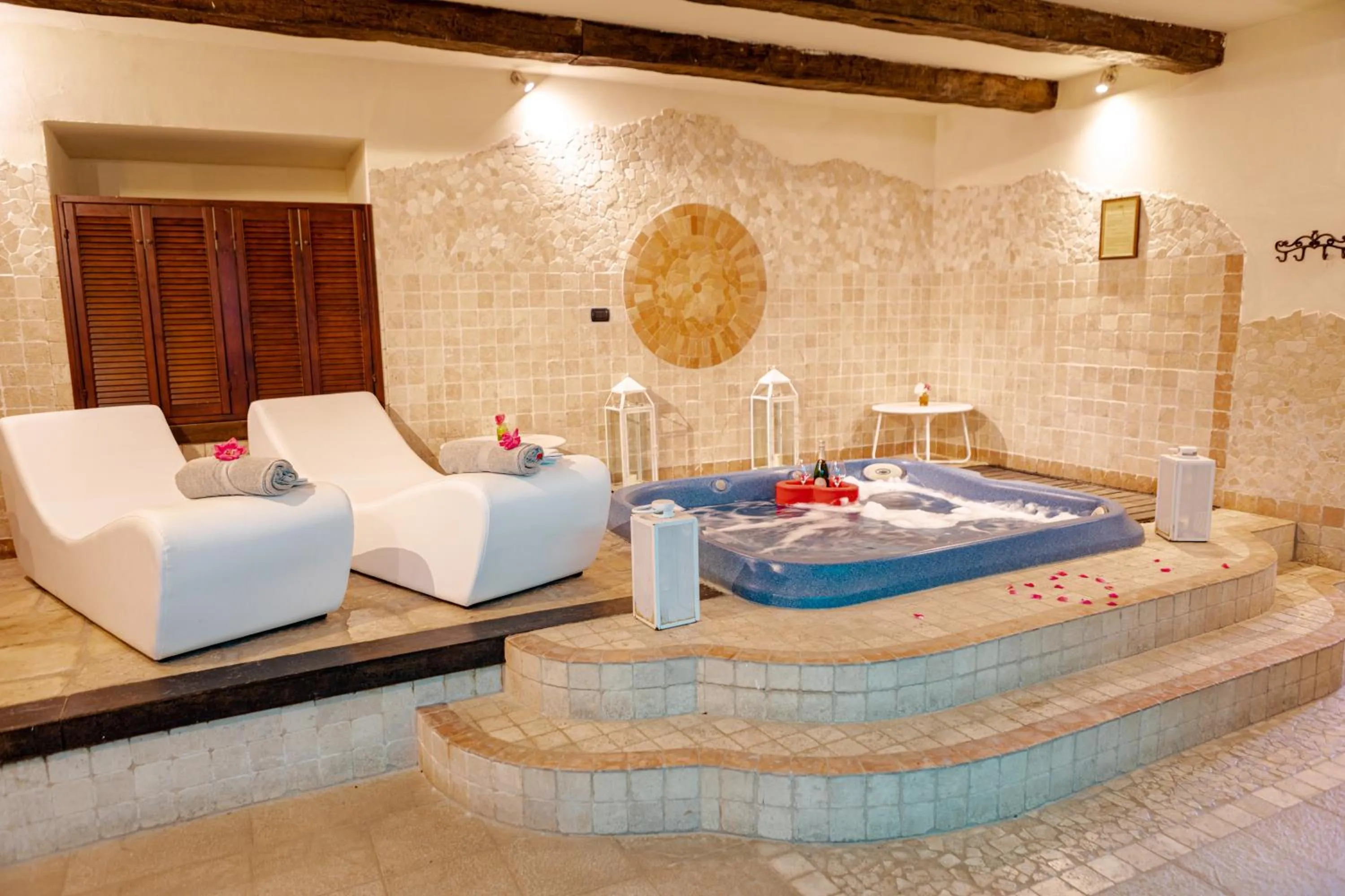 Hot Tub in EcoResort Il Cantico della Natura