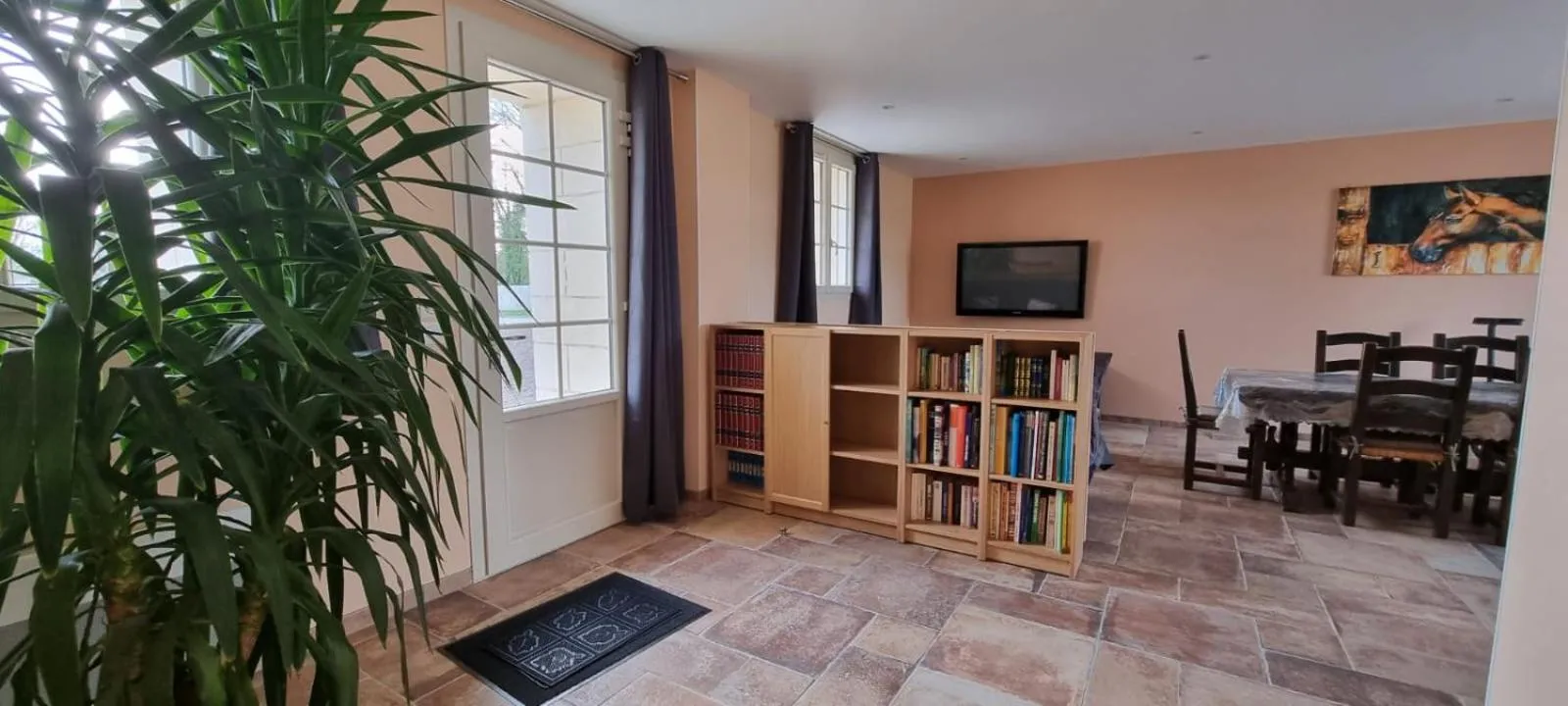 Four-Bedroom House in Gîtes De Saint Rémy