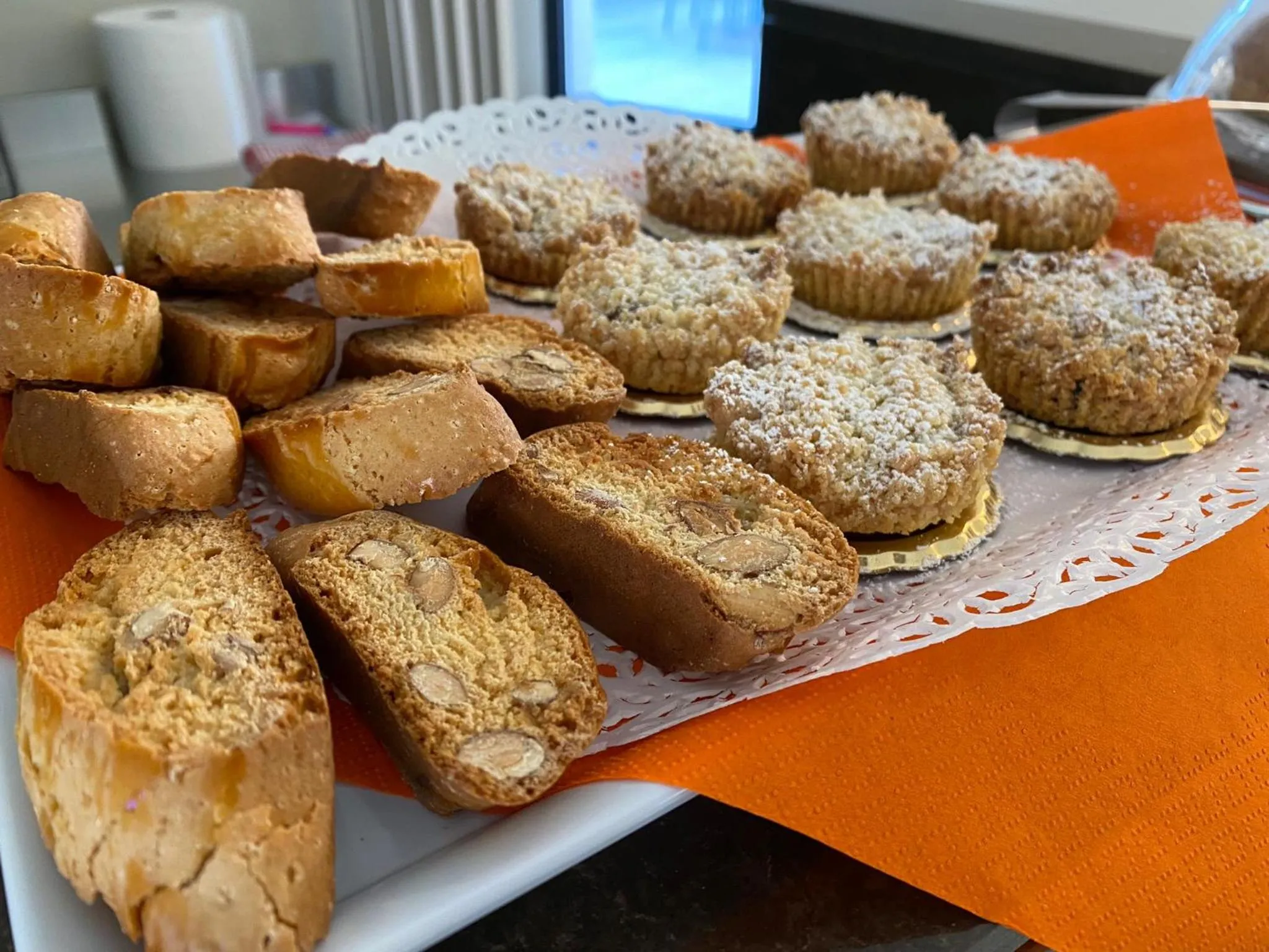 Food in SOLMARIS TROPEA City Center - Rooms & Suites - Private Parking