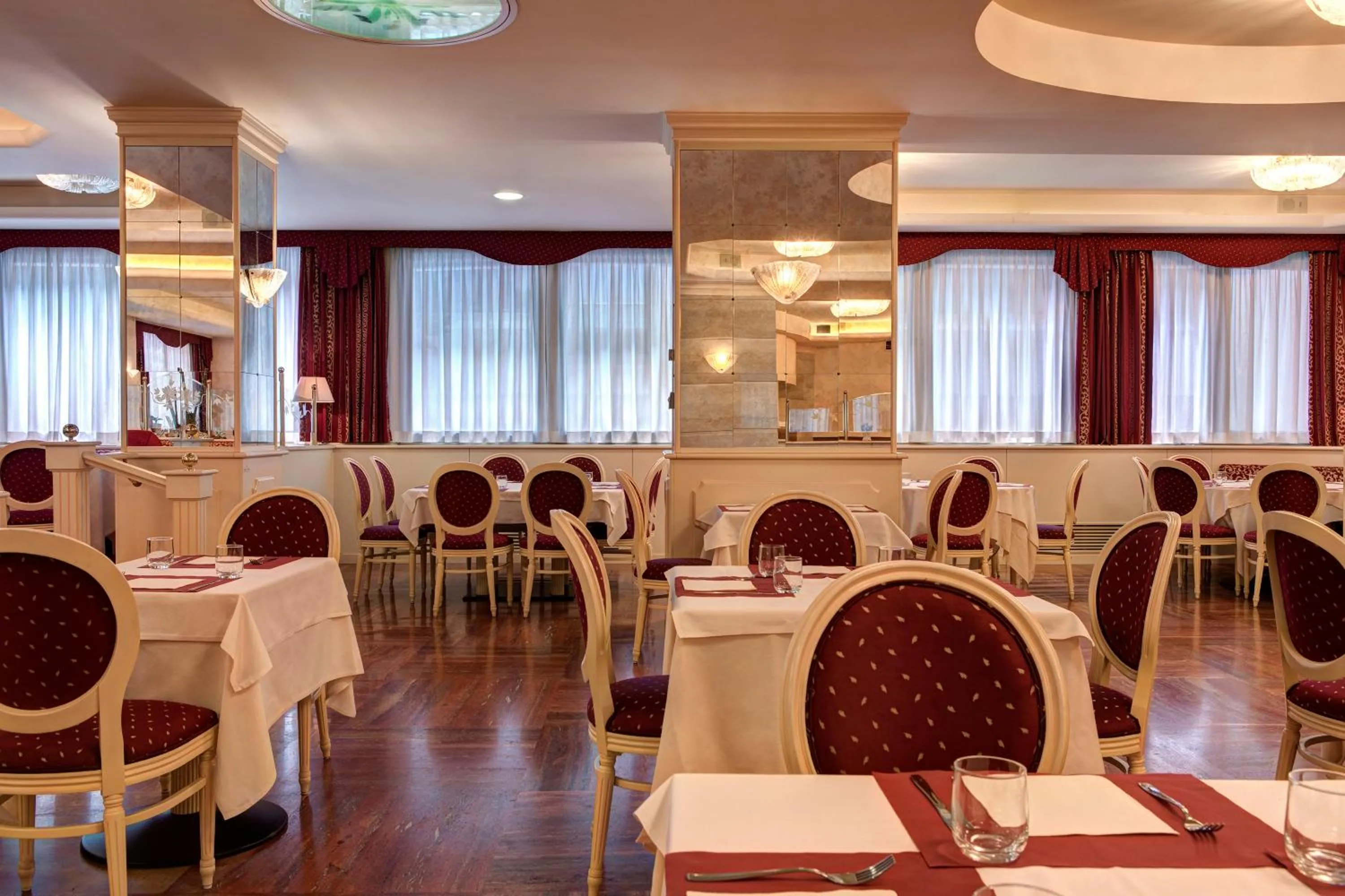 Restaurant/places to eat in Best Western Gorizia Palace