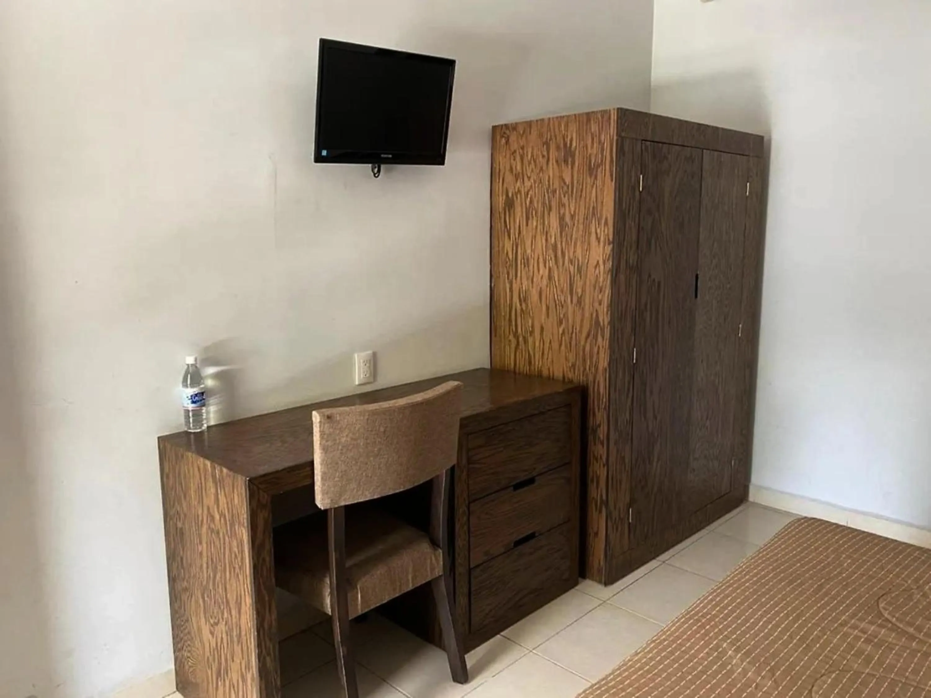 TV and multimedia in JM Ejecutivo Celaya,Centro Histórico