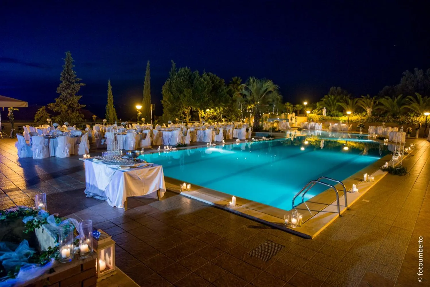 Swimming pool in Hotel Pomara