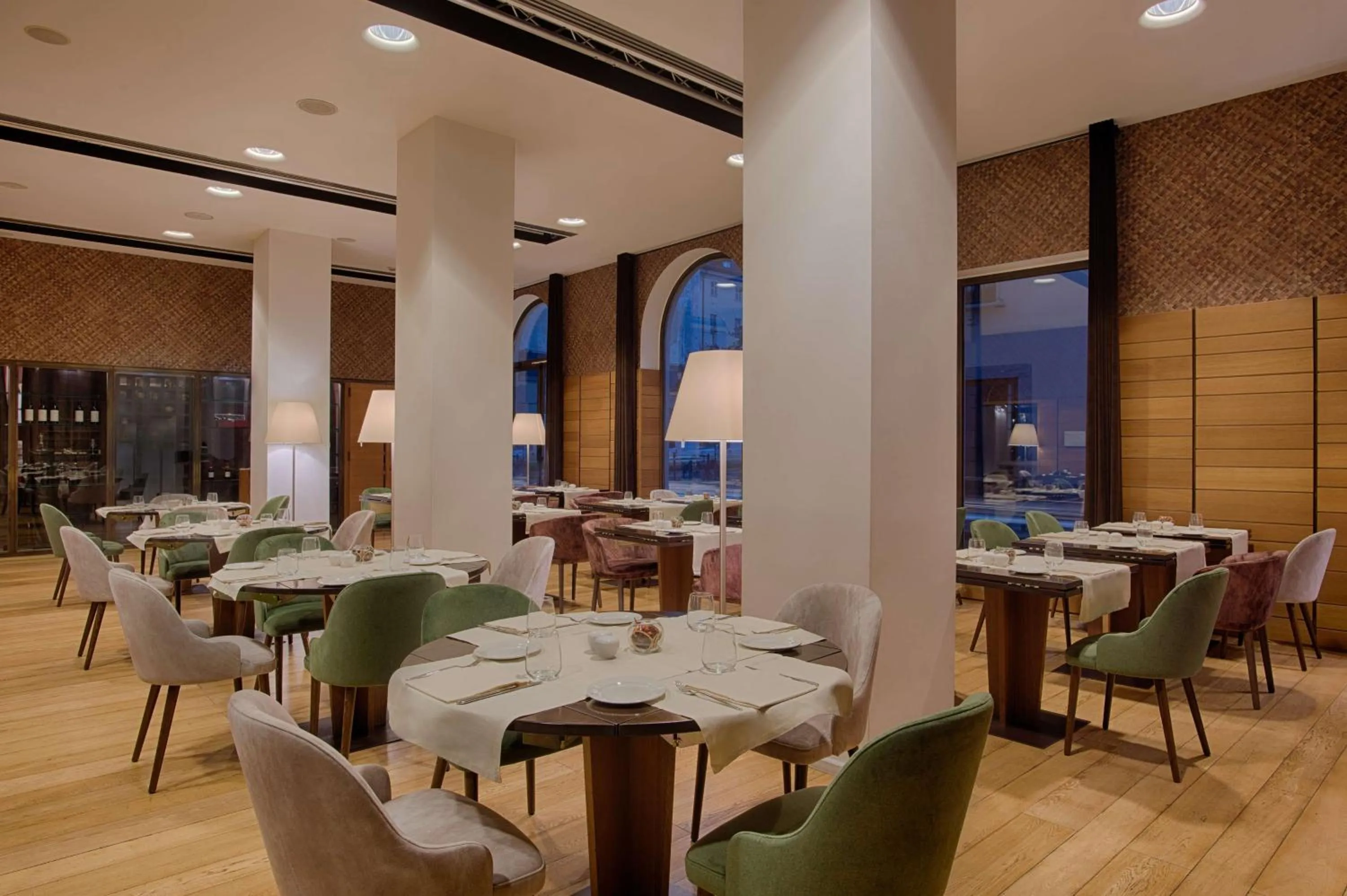 Restaurant/places to eat in NH Collection Torino Santo Stefano