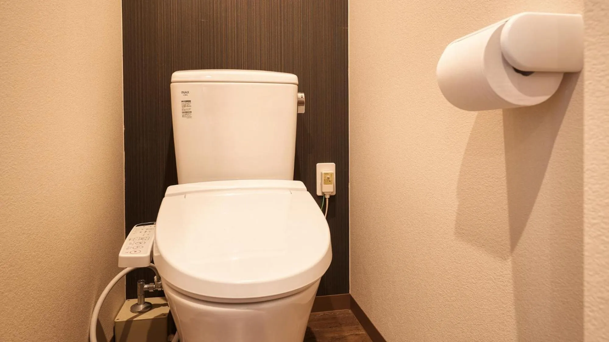 Toilet in New Normal Condo in NAHA AIRPORT ニューノーマルコンドイン那覇エアポート