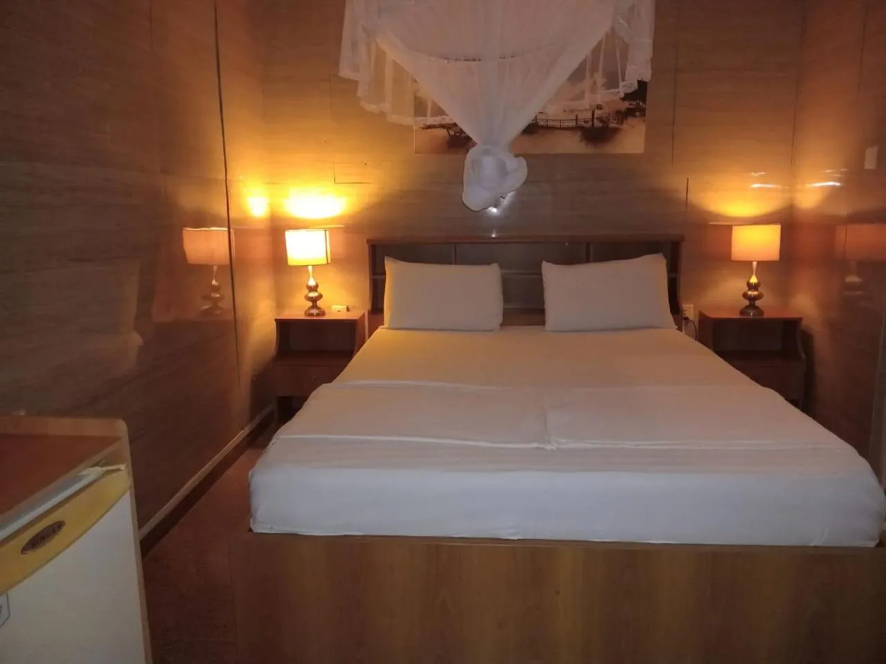 Bed in Milano Tourist Rest