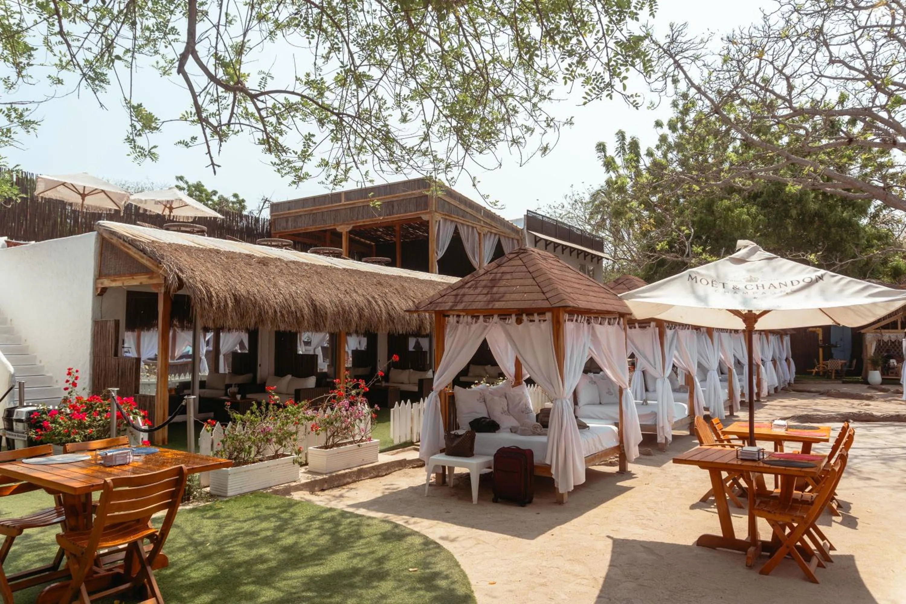 Property building in Bora Bora Beach Club Cartagena