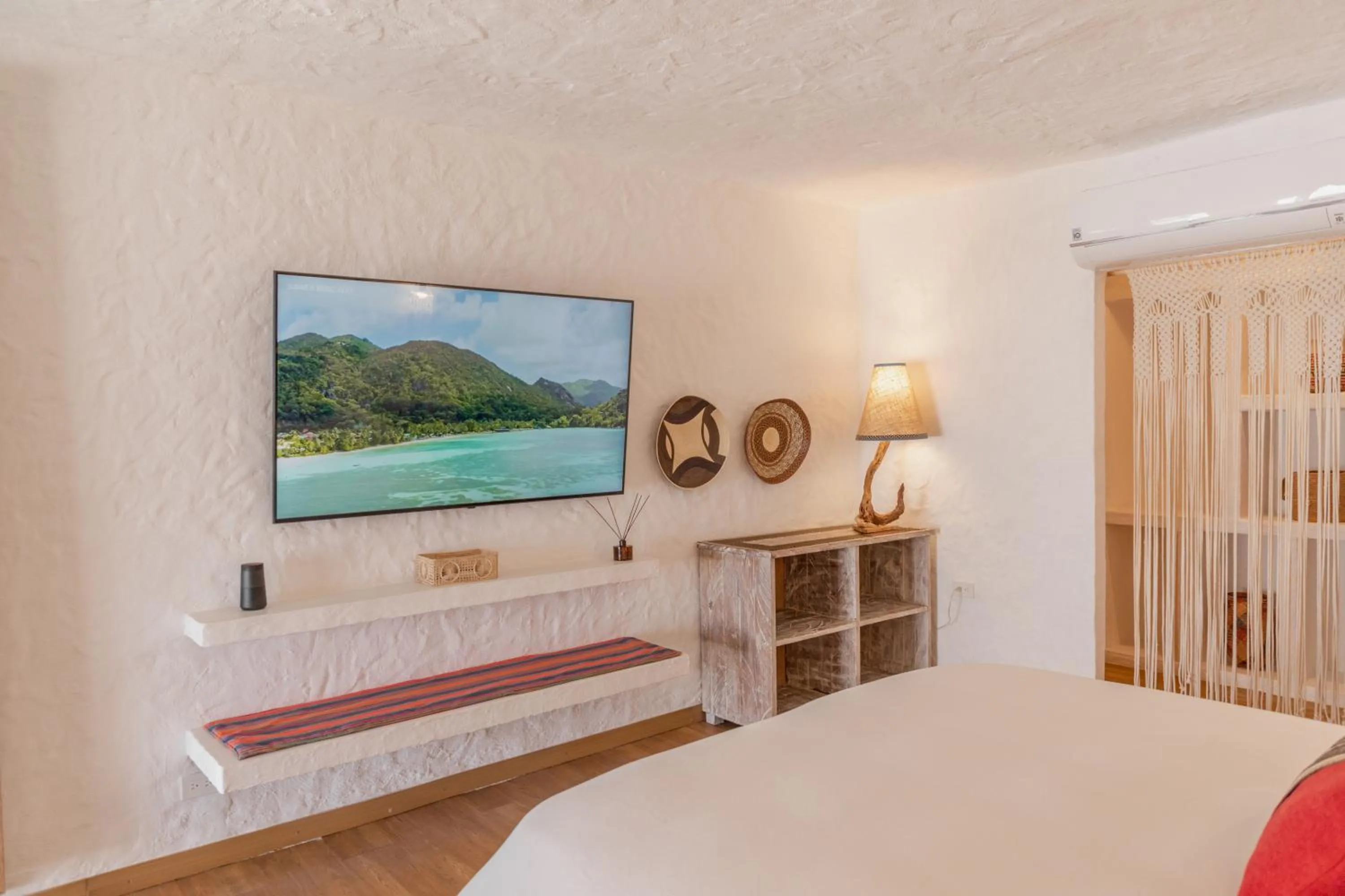 Bed in Bora Bora Beach Club Cartagena