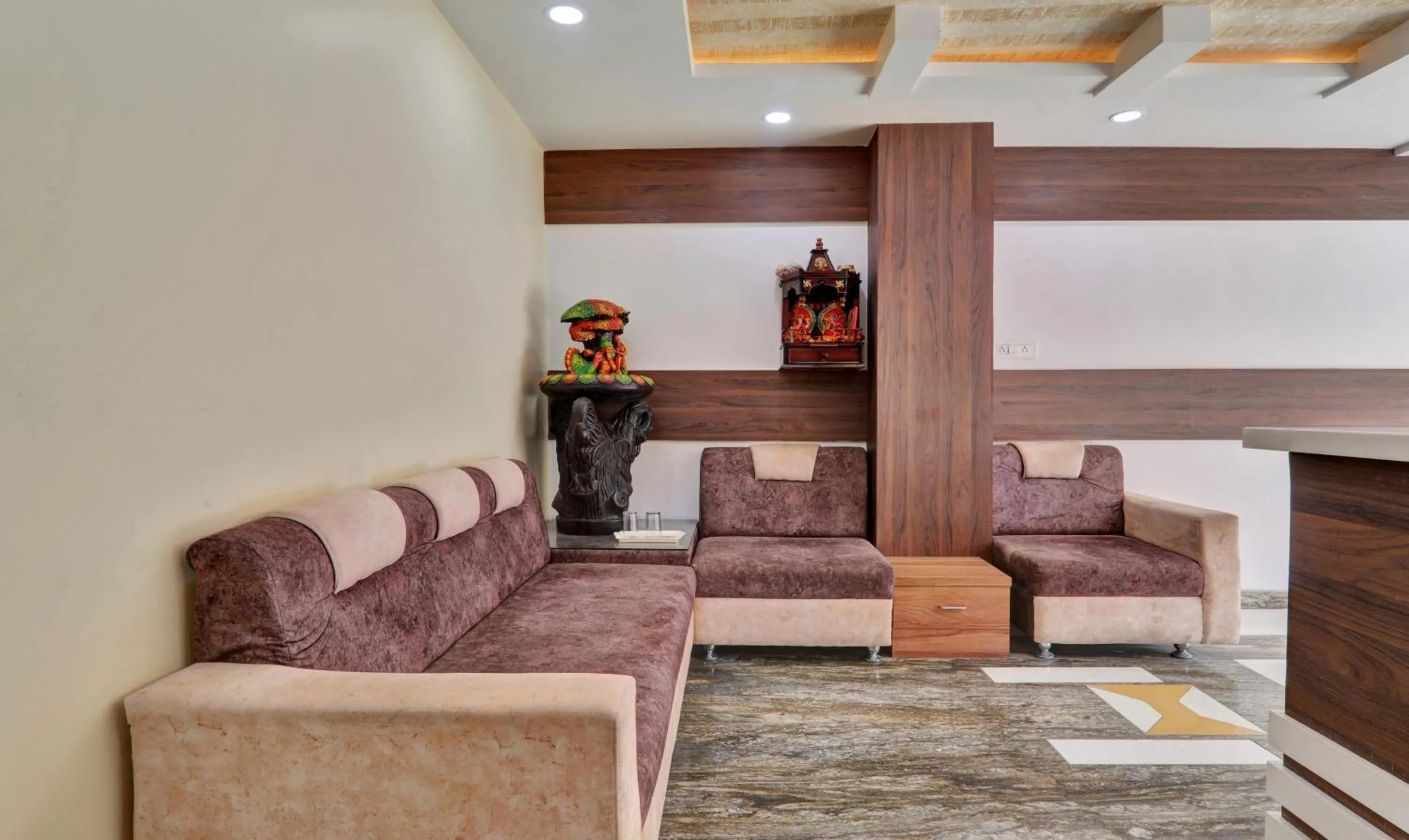 Itsy Hotels Royal Galaxy - 3 km From Sangam